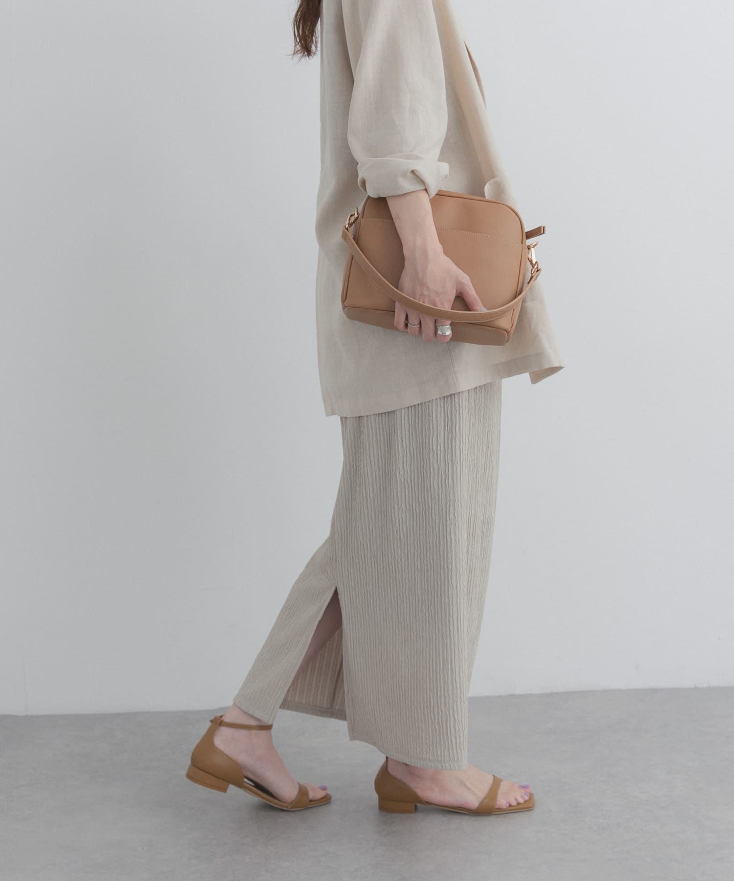 L.BEIGE