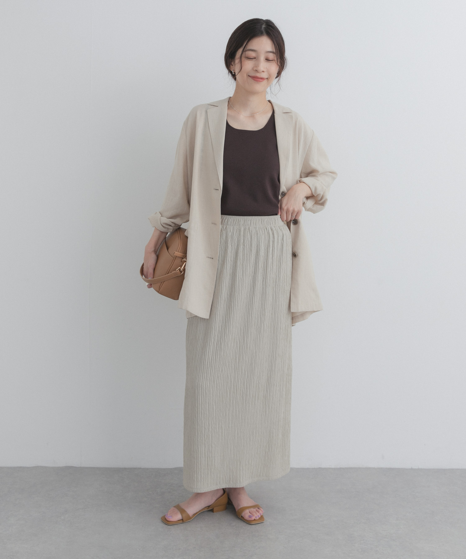 L.BEIGE