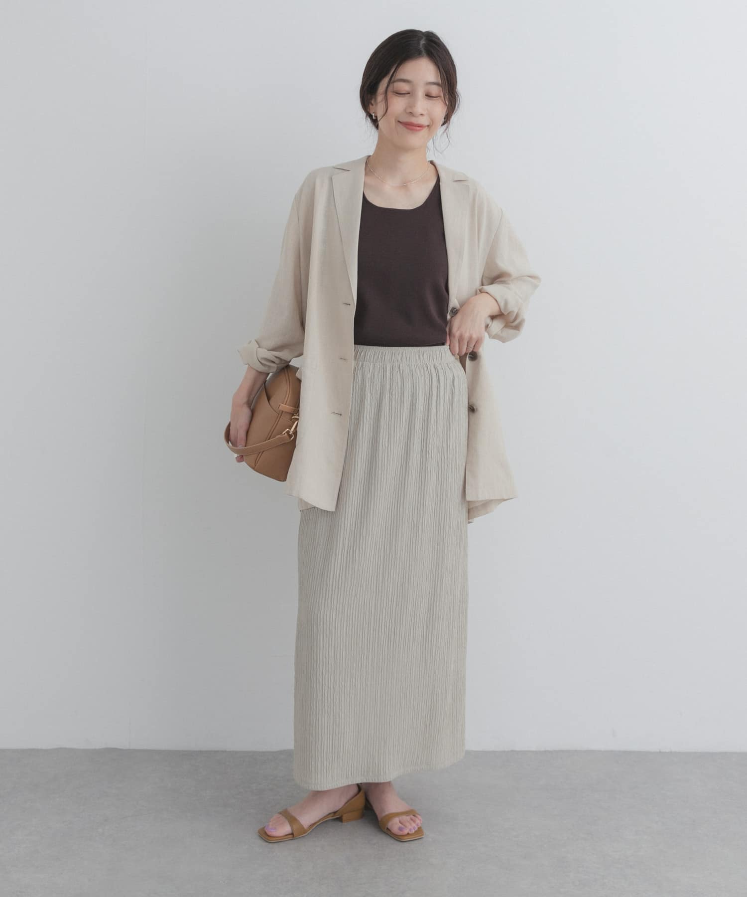 L.BEIGE