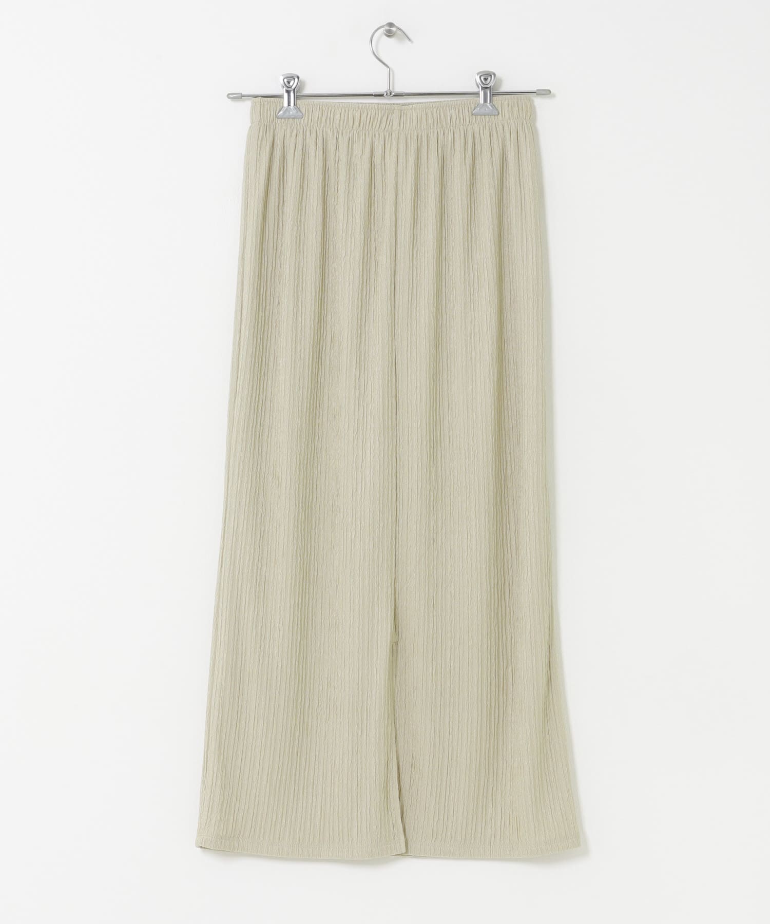 L.BEIGE