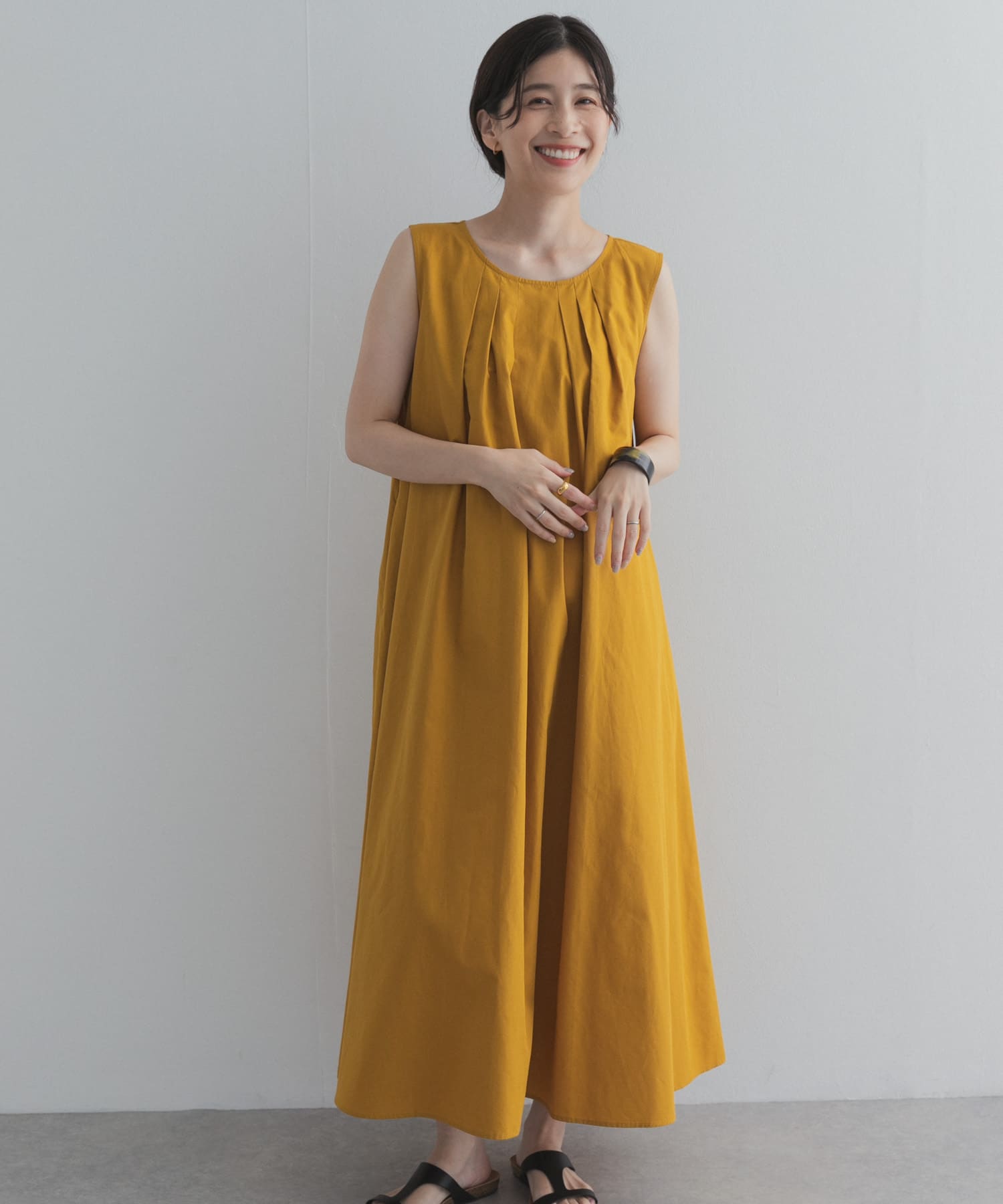 近年✨ セオリーリュクス フロントタックノースリーブワンピース マキシ丈 洗える フロントタックノースリーブワンピース(Free MUSTARD): ワンピース