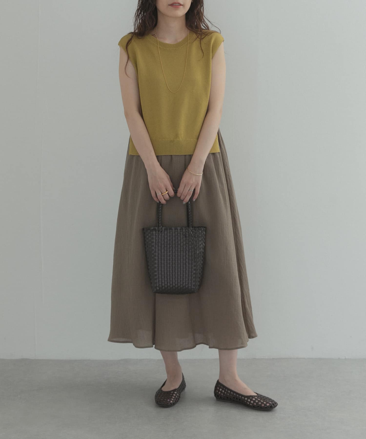 Y.KHAKI