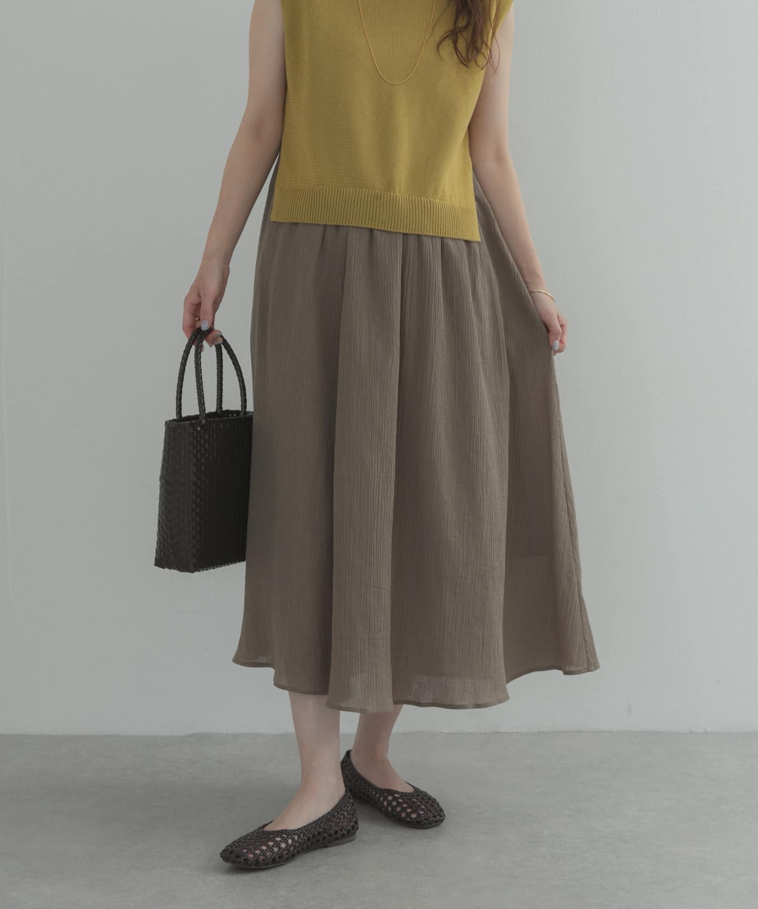 Y.KHAKI