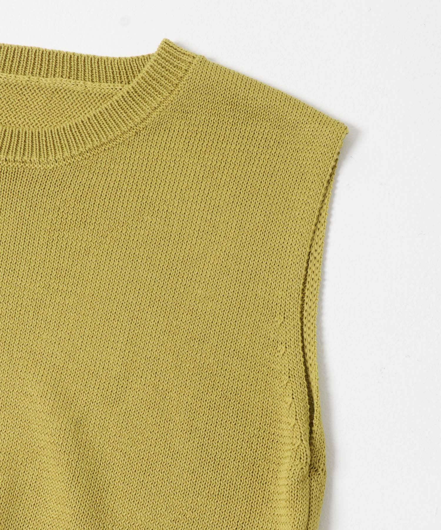 Y.KHAKI