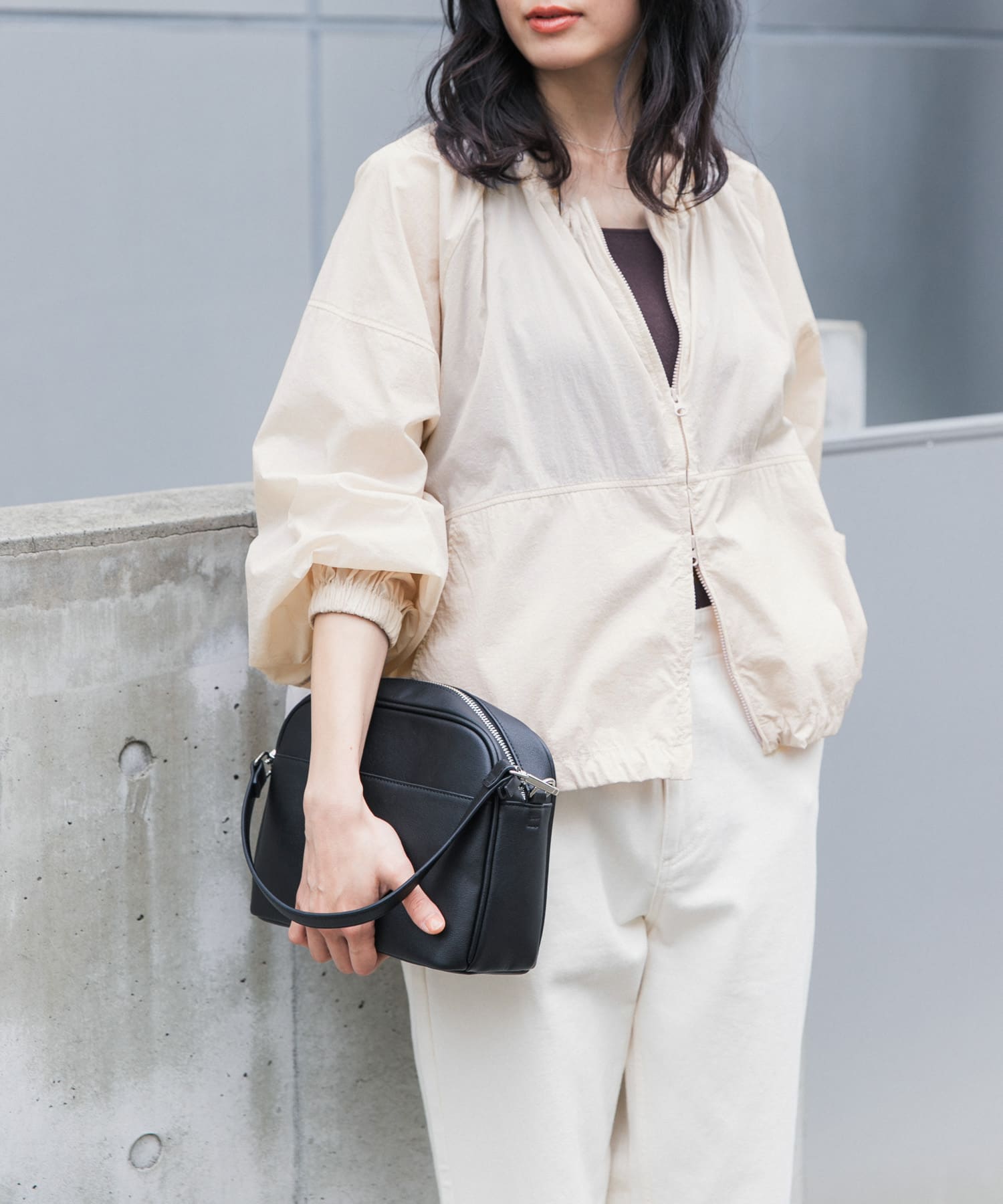 『UR TECH』ポケッタブル撥水ノーカラーブルゾン