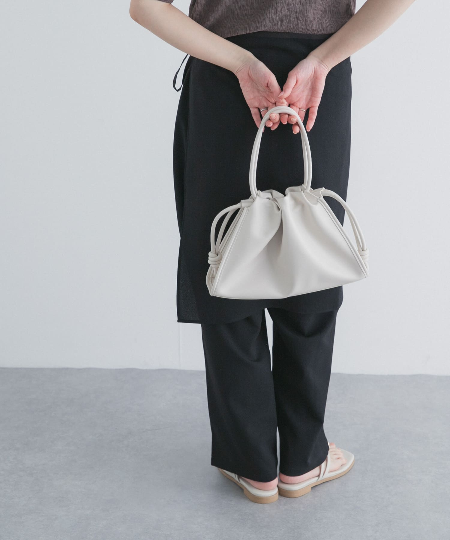 ドロストトートバッグ OFF WHITE One