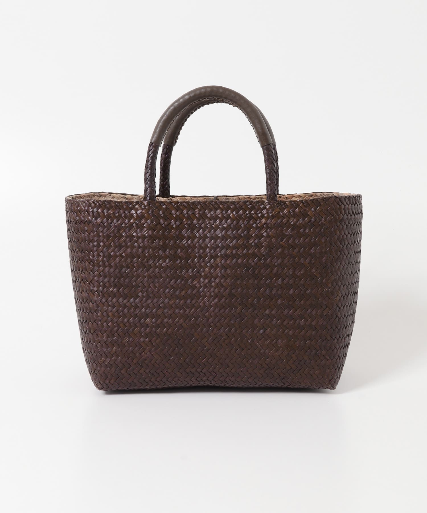 カラーシーグラストートバッグ BROWN -