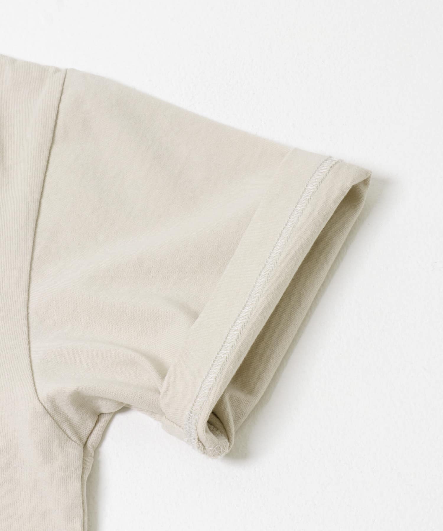 L.BEIGE
