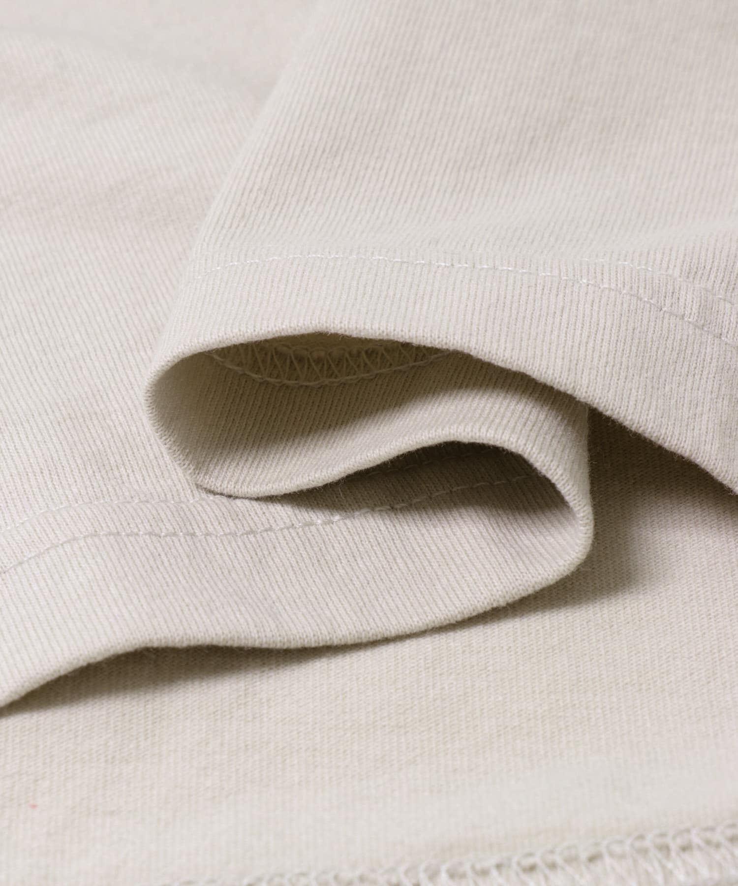L.BEIGE