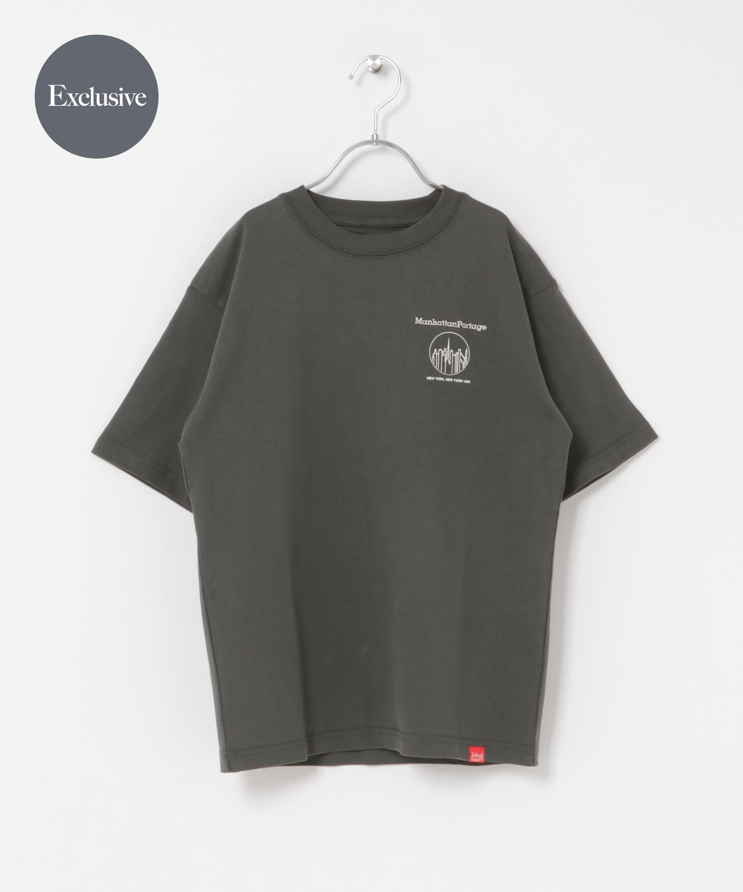 『親子リンク』『150サイズ』『別注』MANHATTAN PORTAGE×DOORS　1ptプリントTシャツ(KIDS) CHARCOAL 150(145-155)