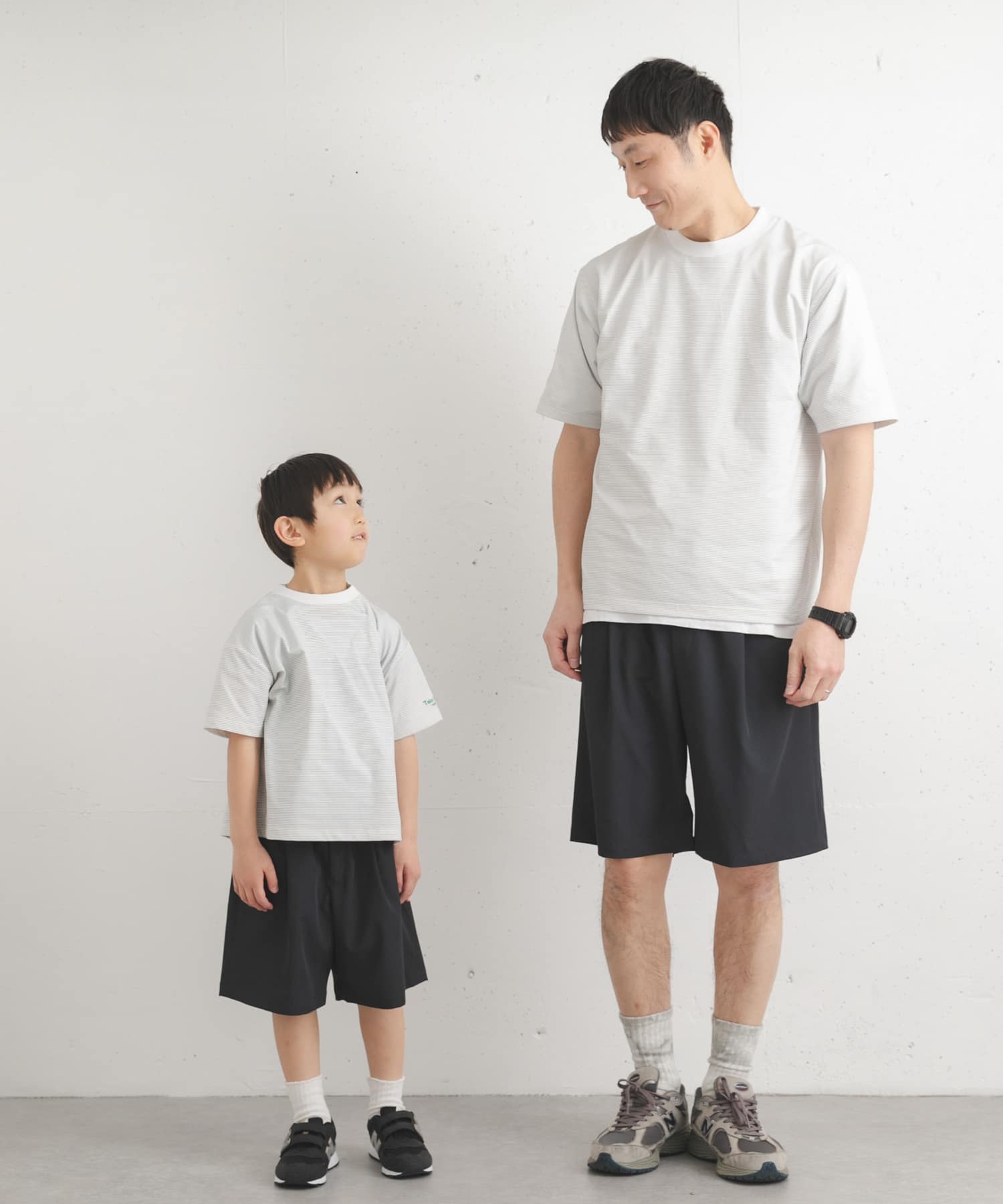 WHT×BLK