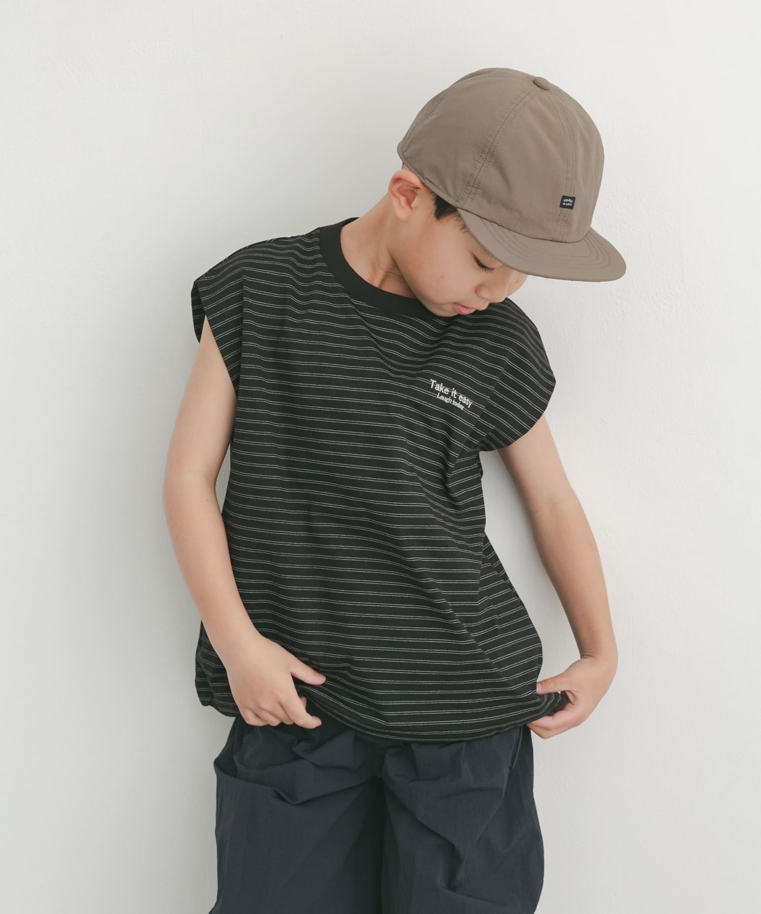 BLK×WHT