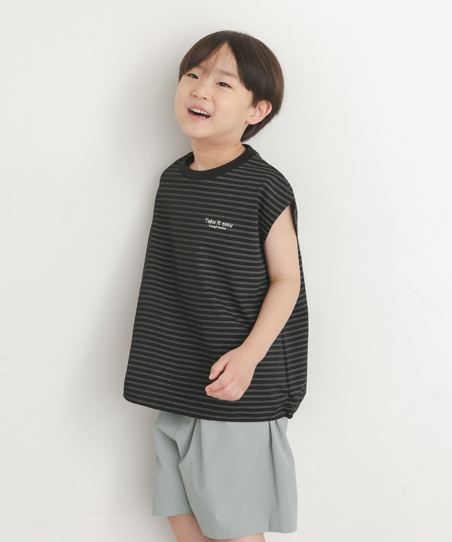 BLK×WHT