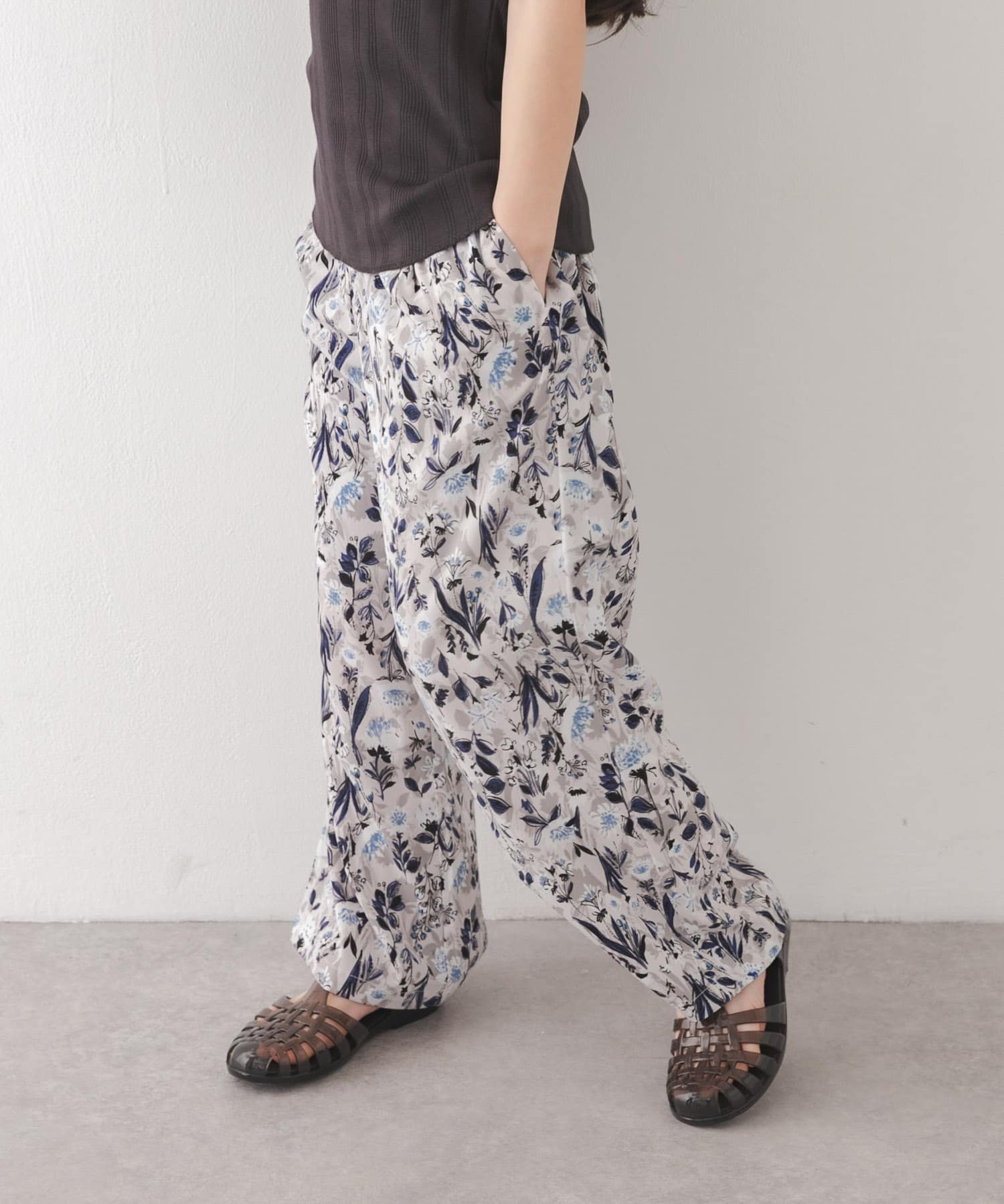 L.GRY×BLU