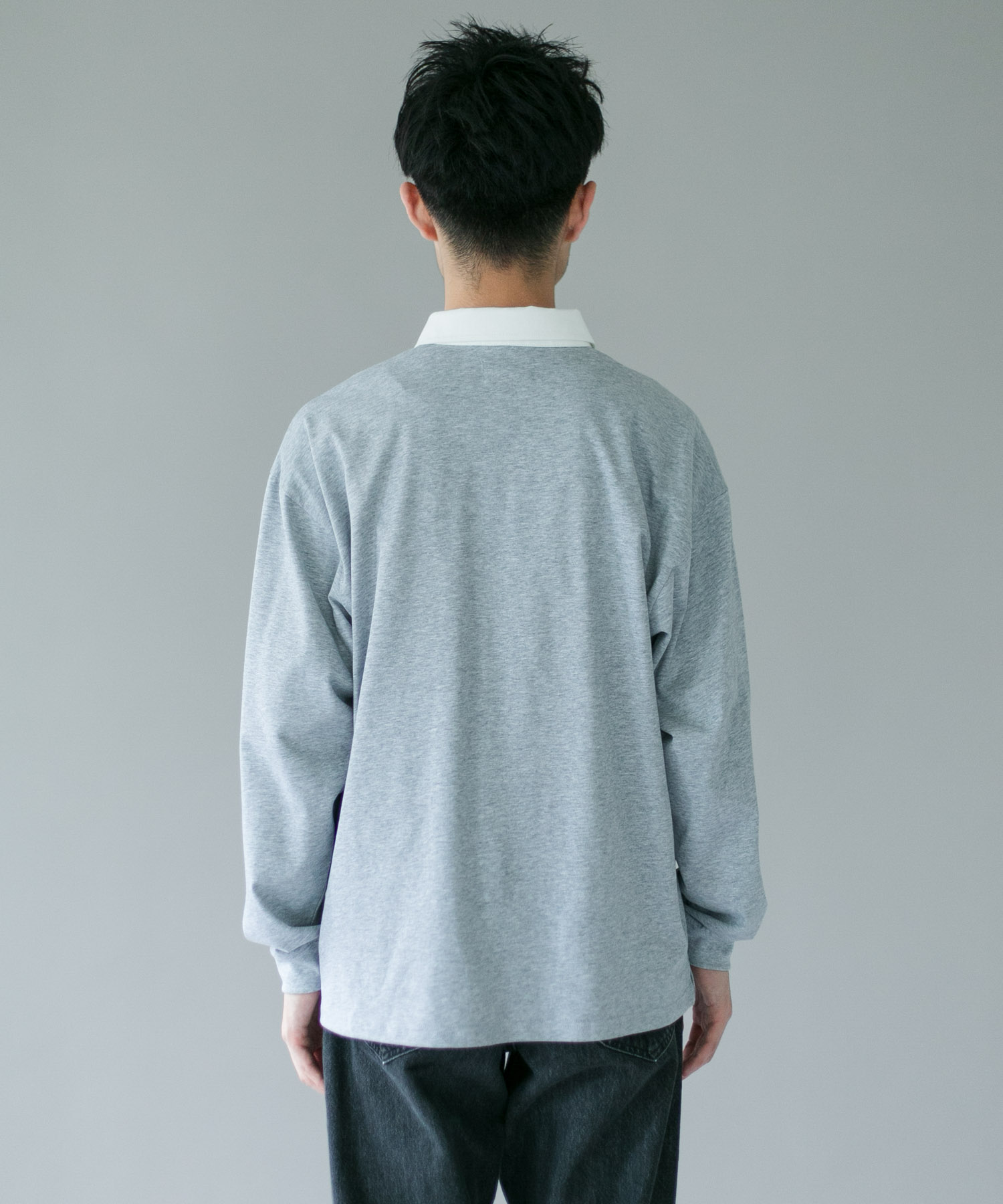 ASH GRAY