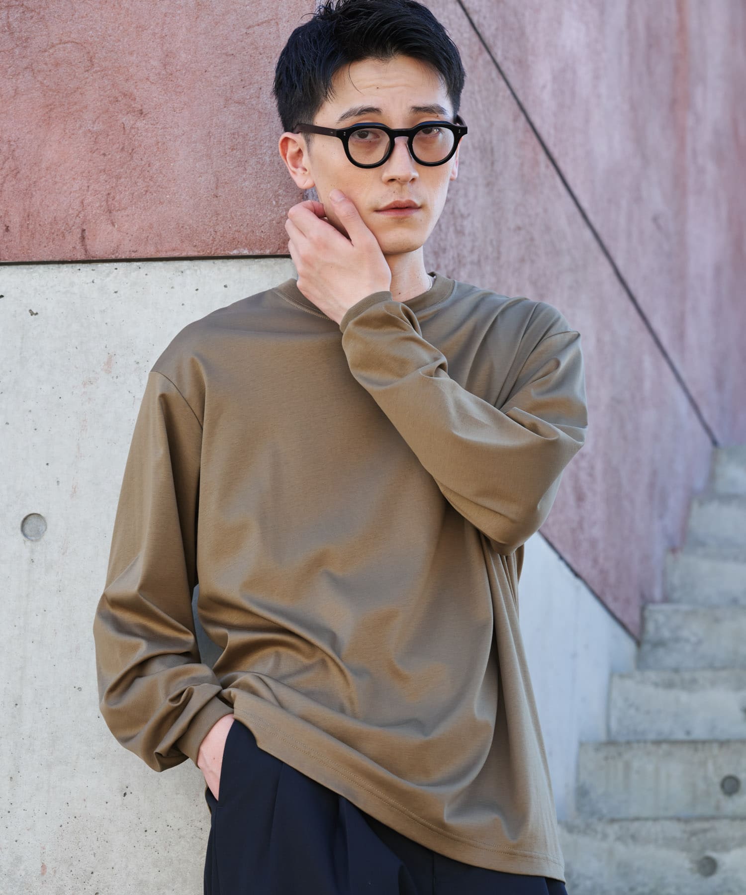 KHAKIBEIGE