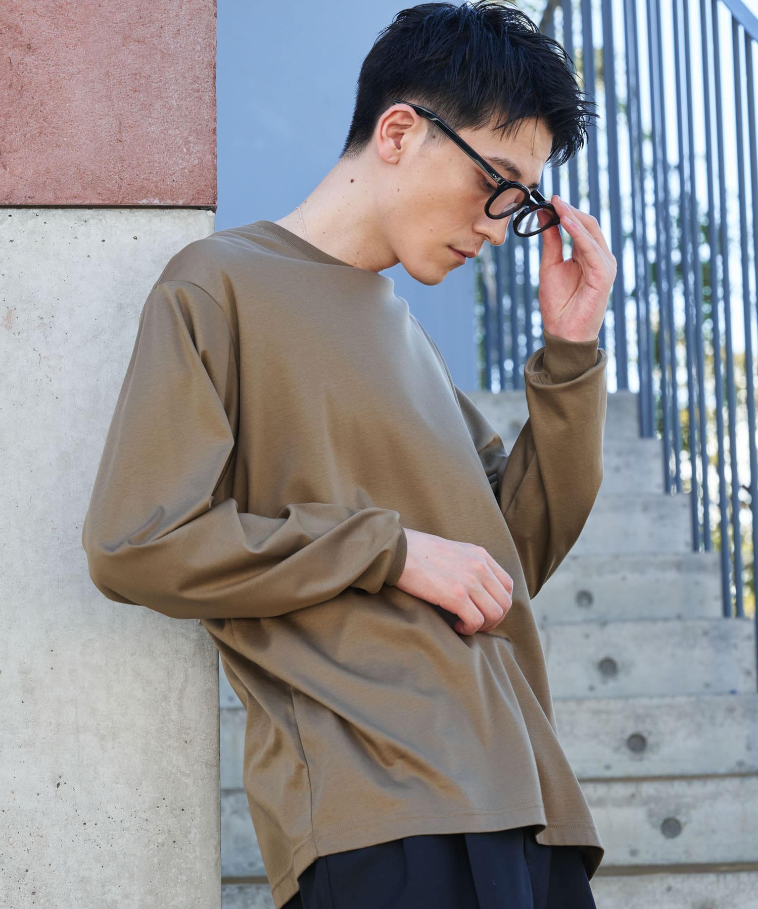 KHAKIBEIGE