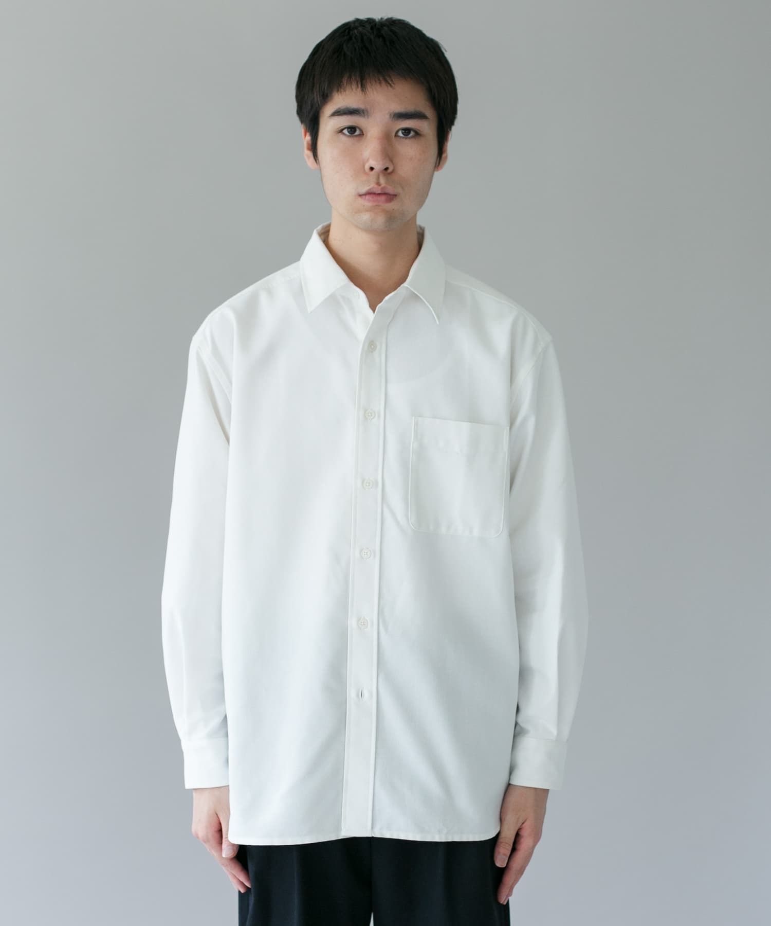 OFF WHITE