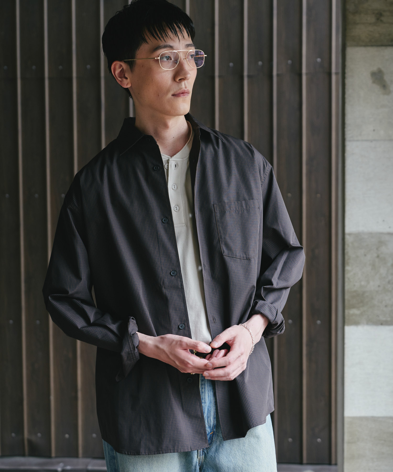 NAVY×BROWN