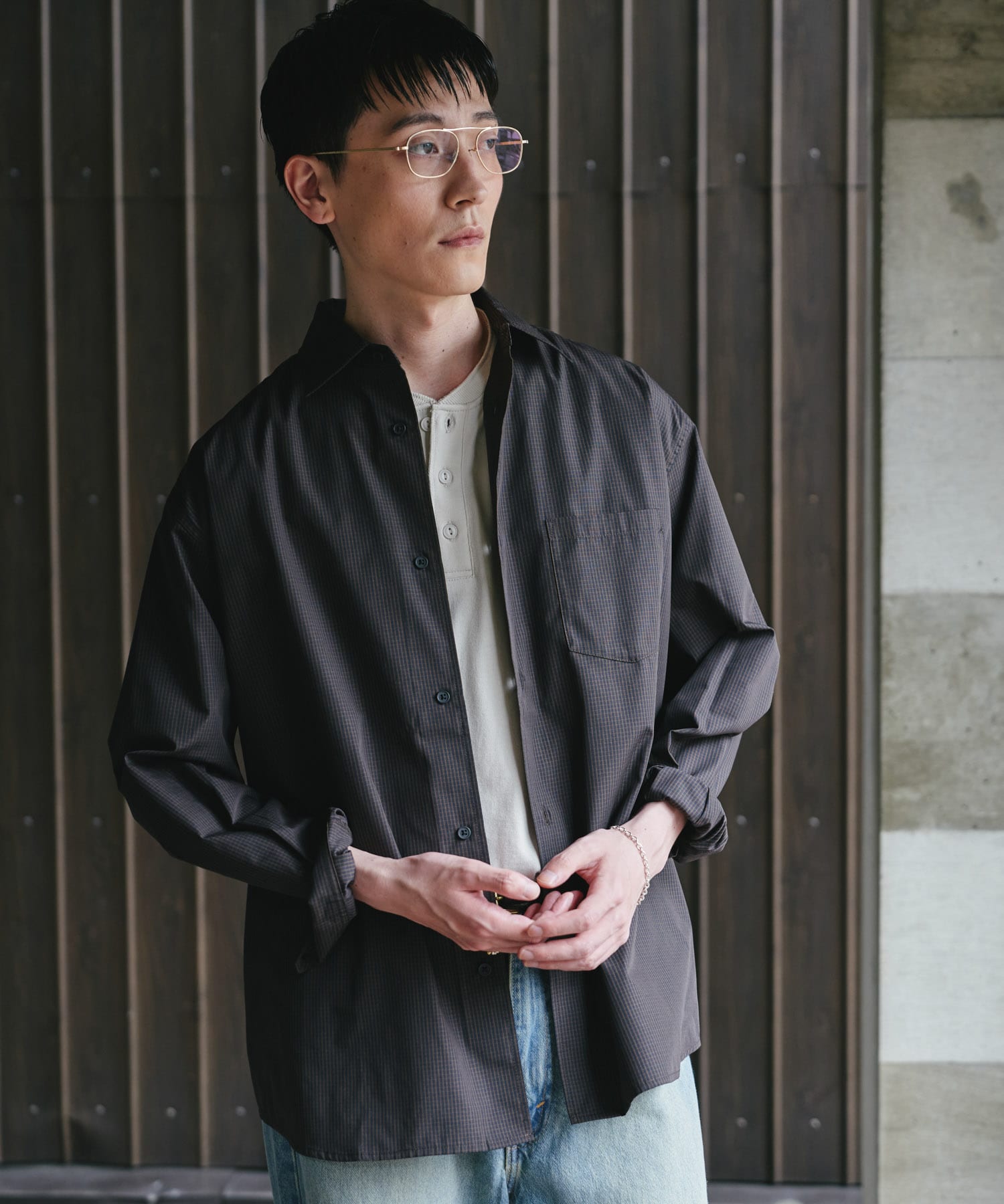 NAVY×BROWN