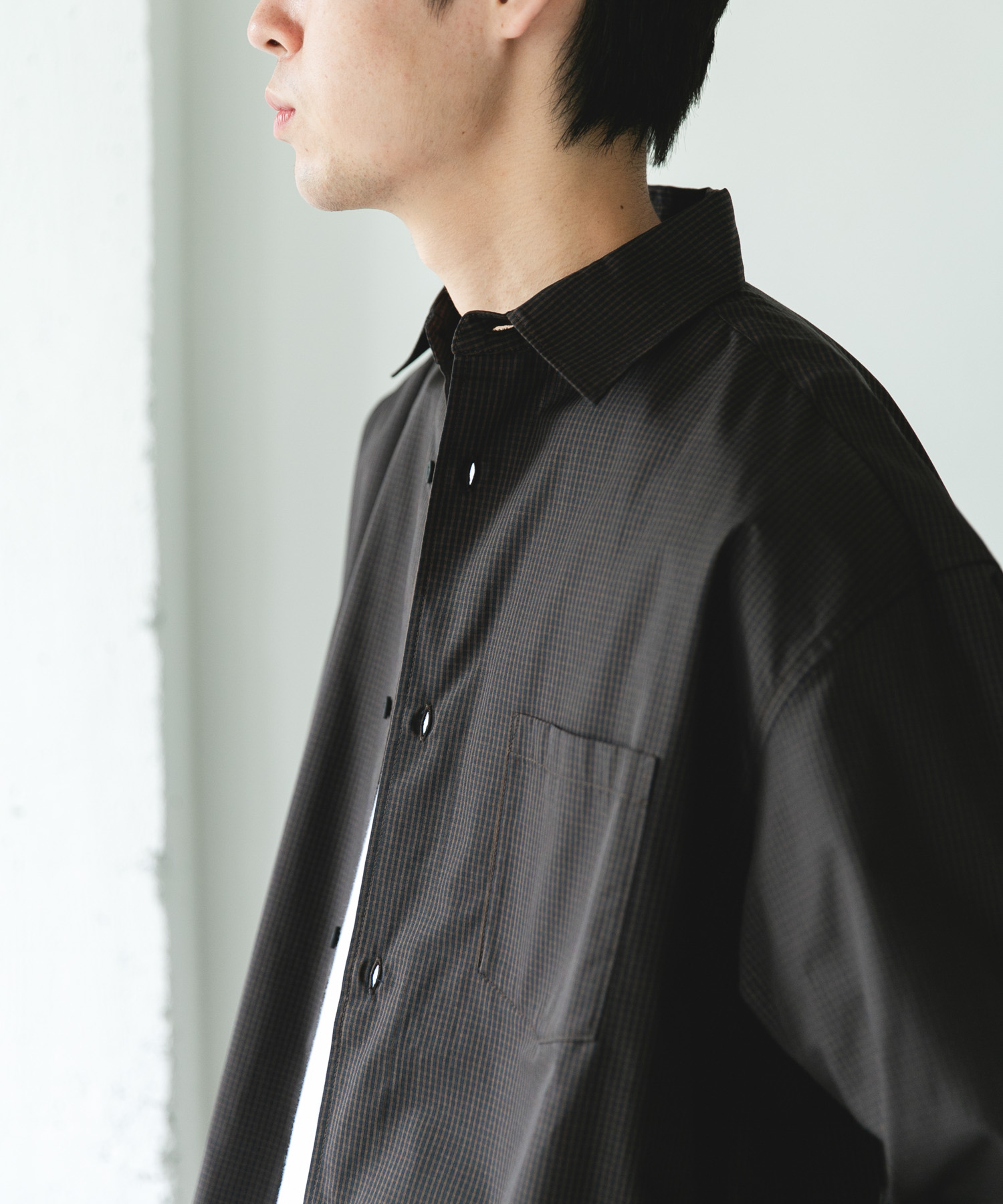 NAVY×BROWN