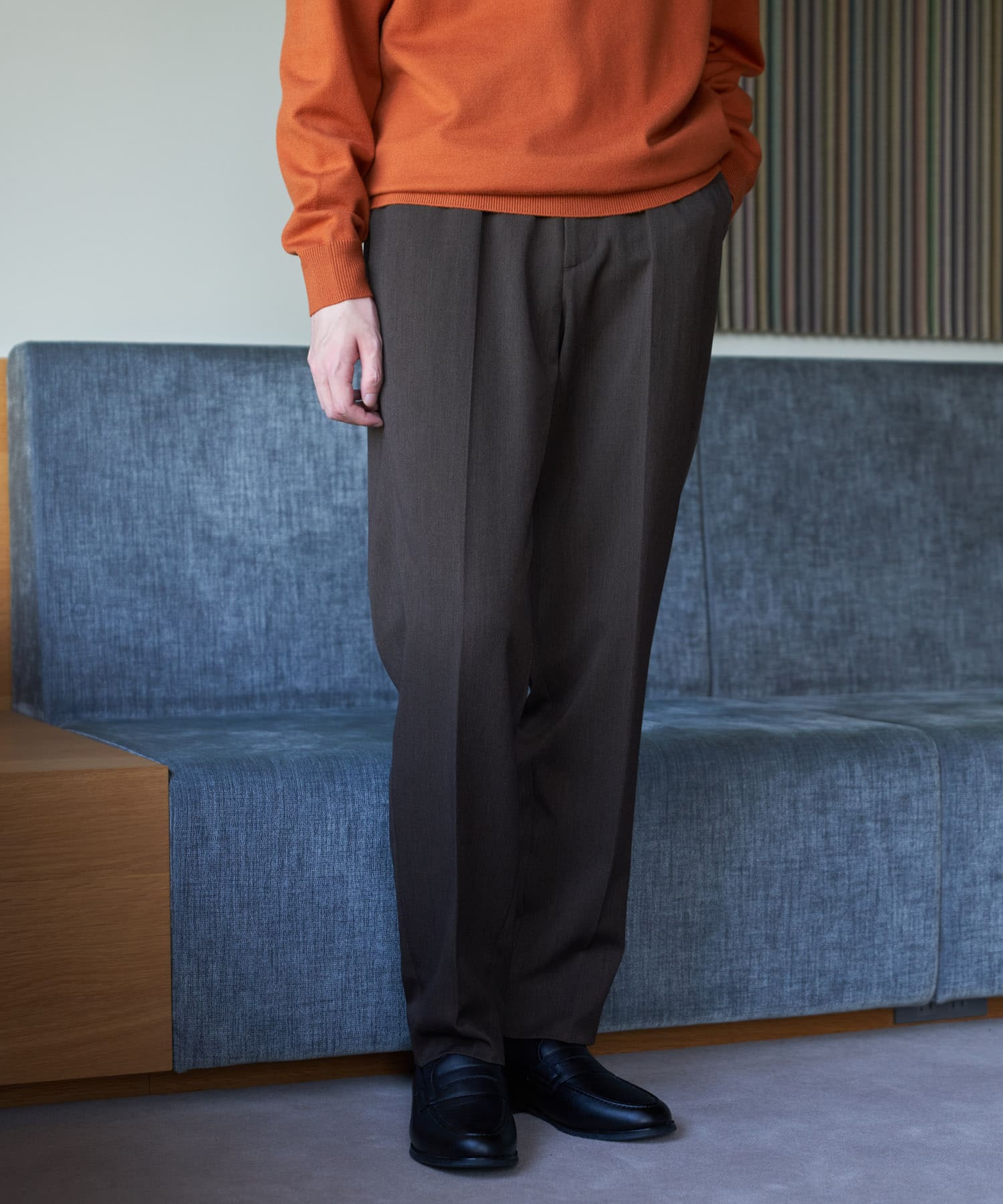 TOP BROWN