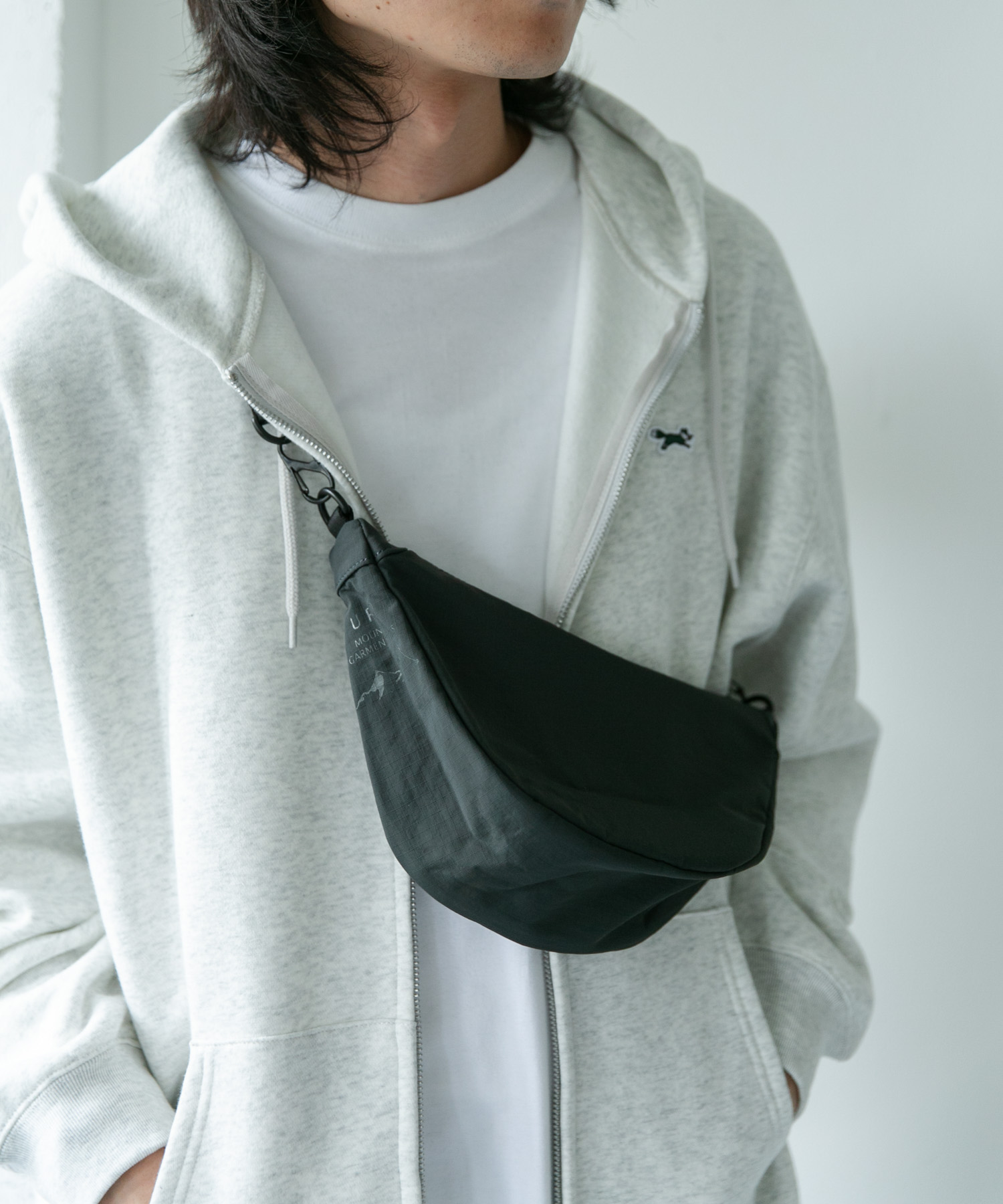 撥水COMPACT SHOULDER D.GRAY -