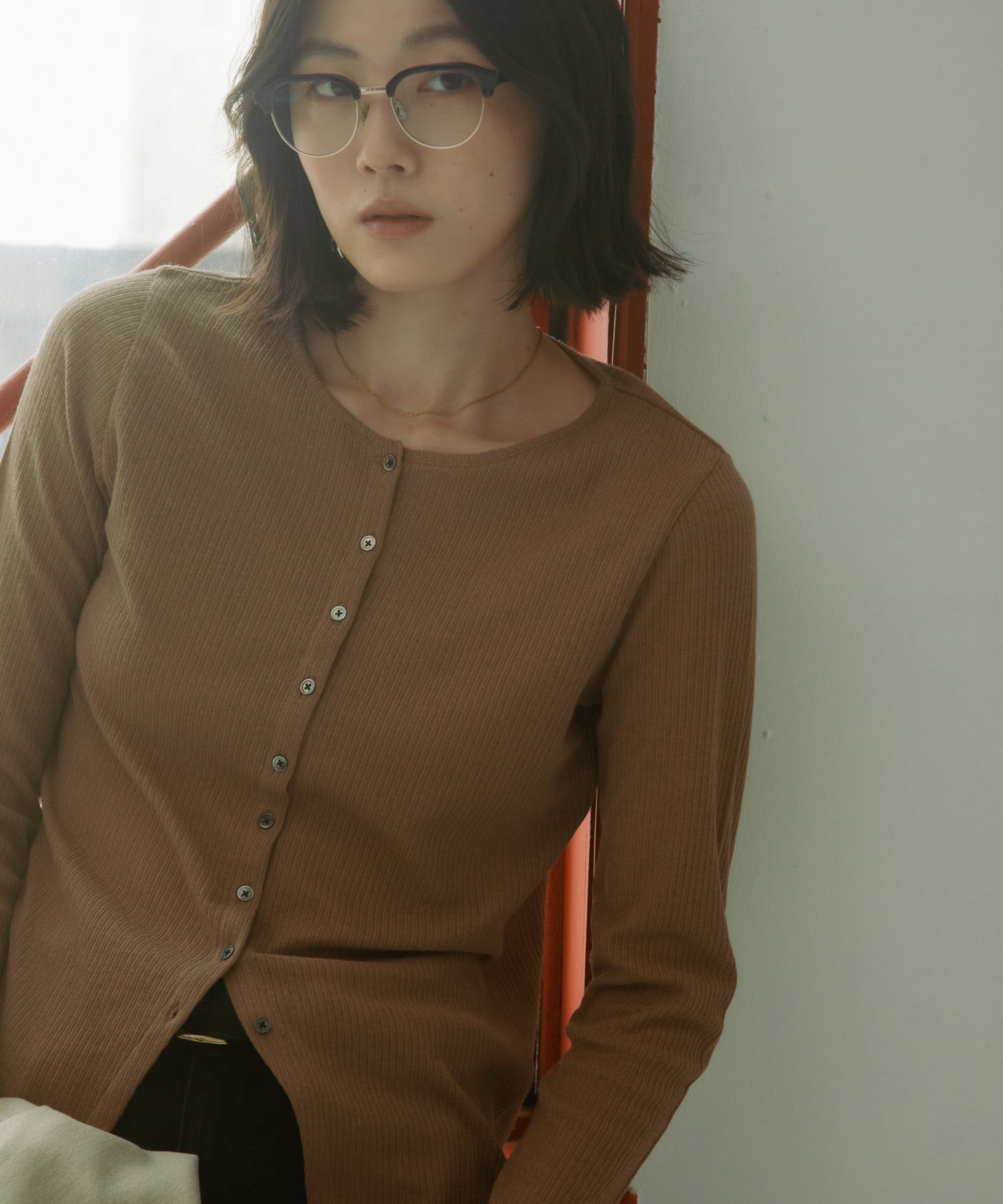 D.BEIGE