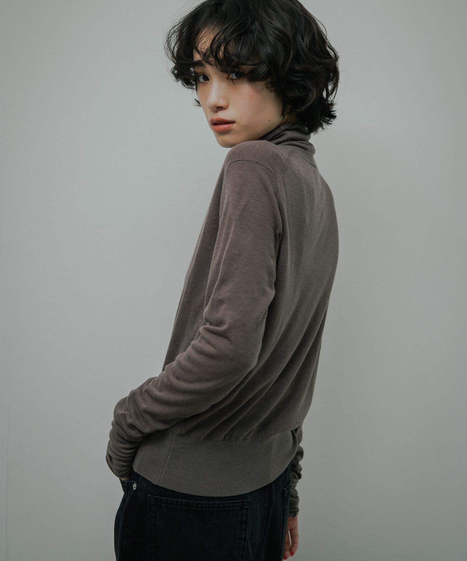 KHK.GRAY