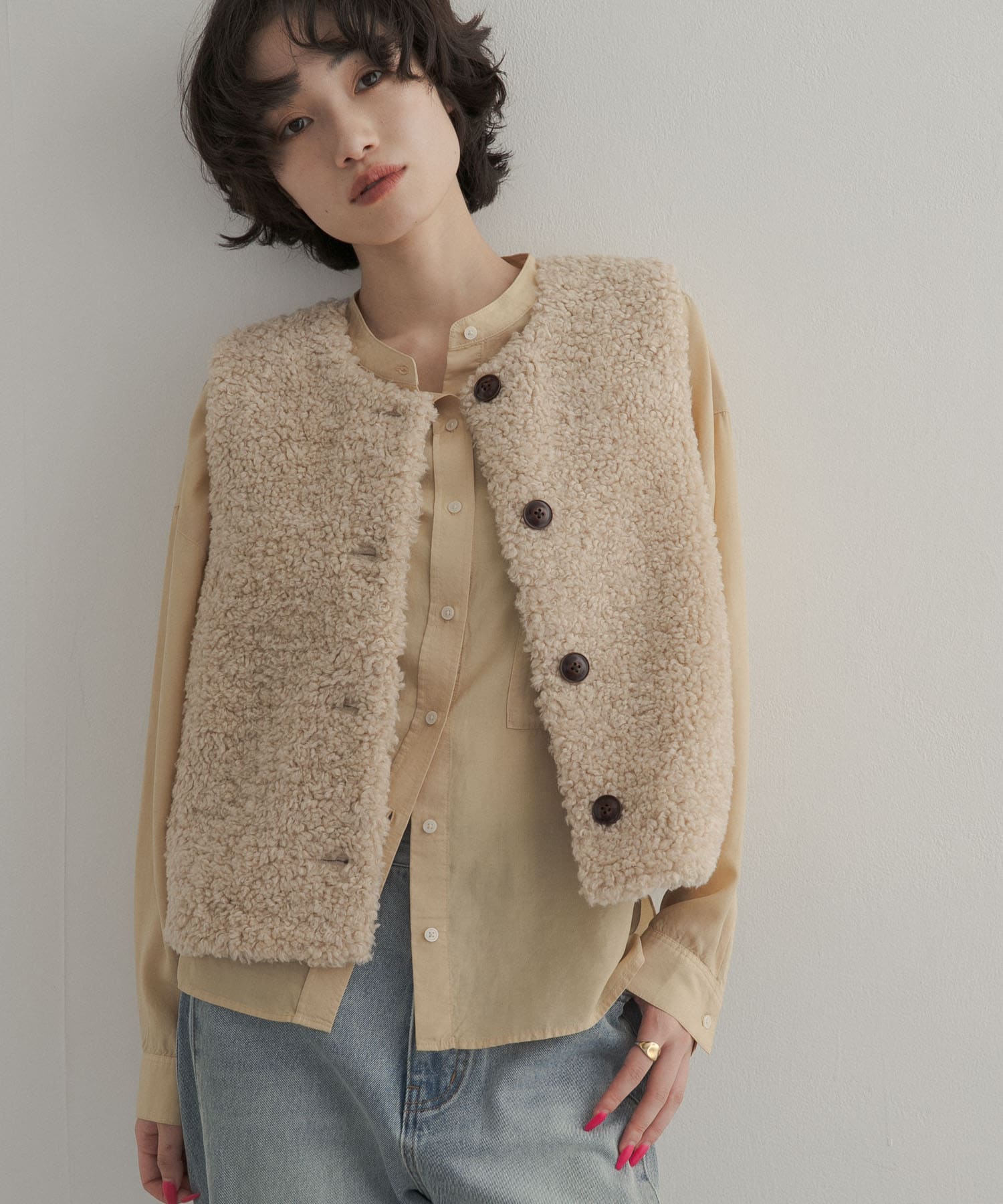 Y.BEIGE