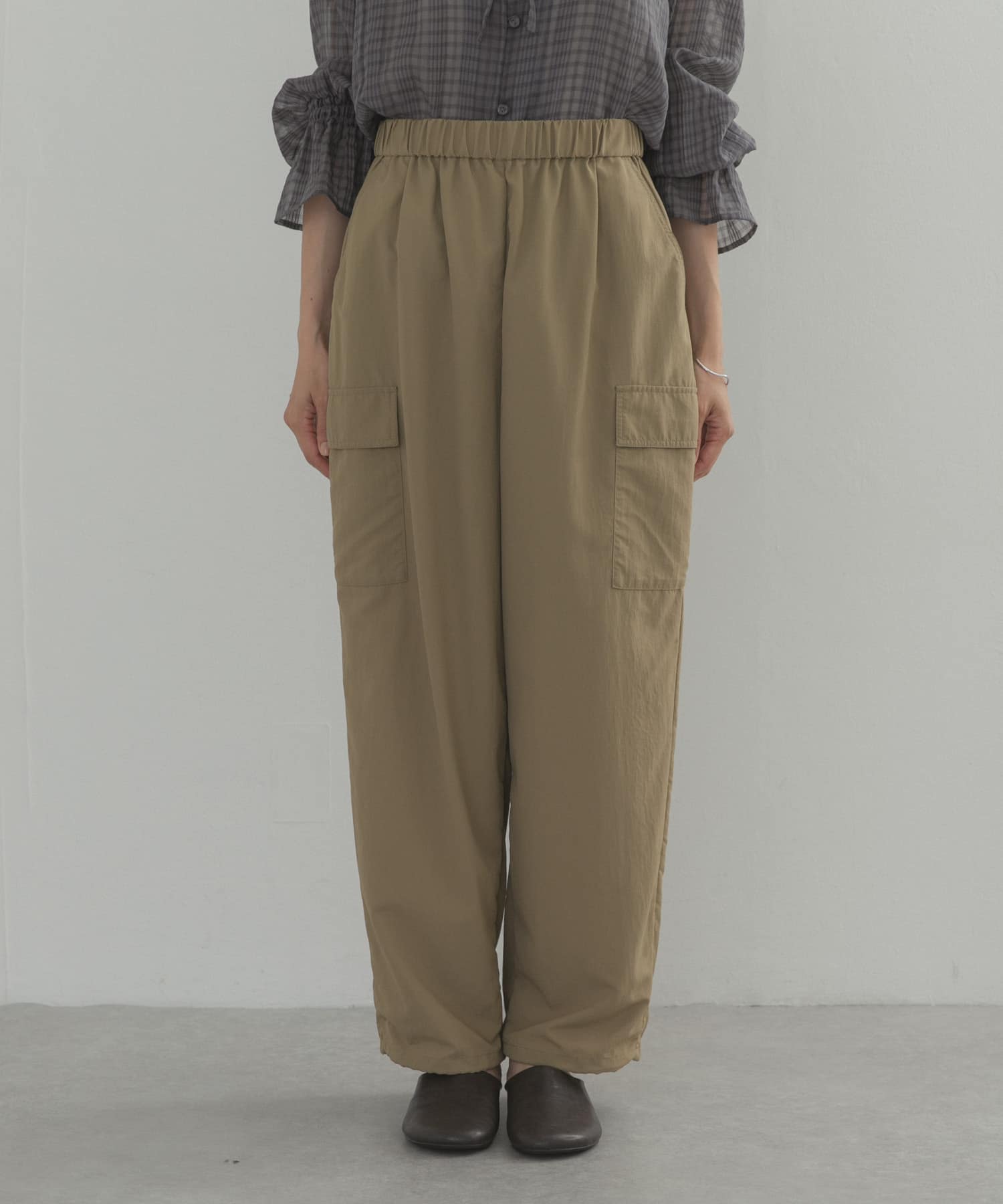 撥水カーゴドロストパンツ(Free KHK BEIGE): ボトム｜URBAN RESEARCH