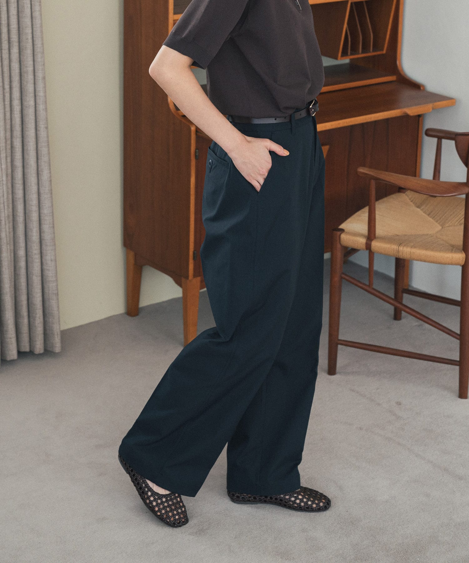 ハイウエストストレッチチノパンツ(S BEIGE): ボトム｜URBAN RESEARCH