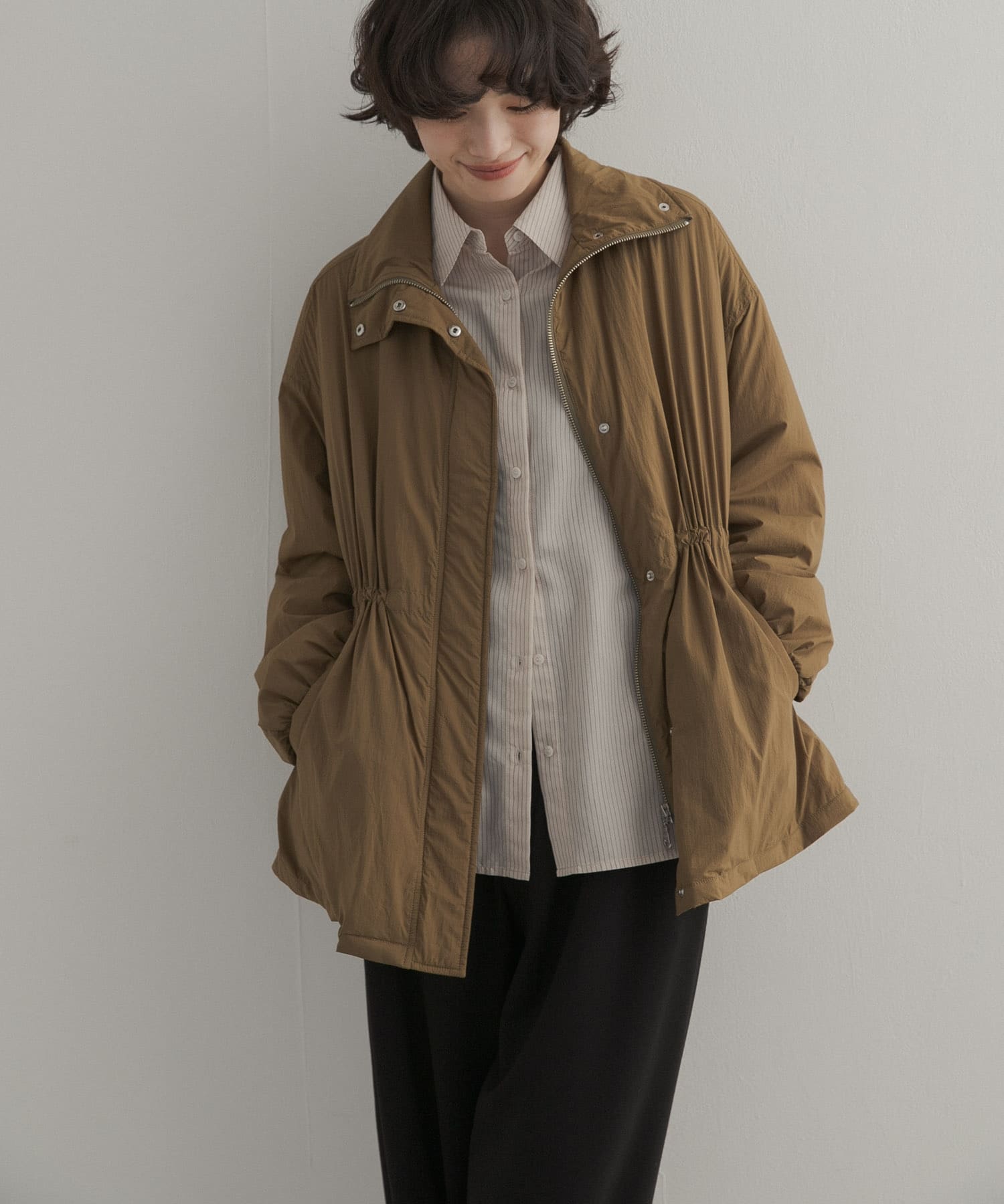 D.BEIGE