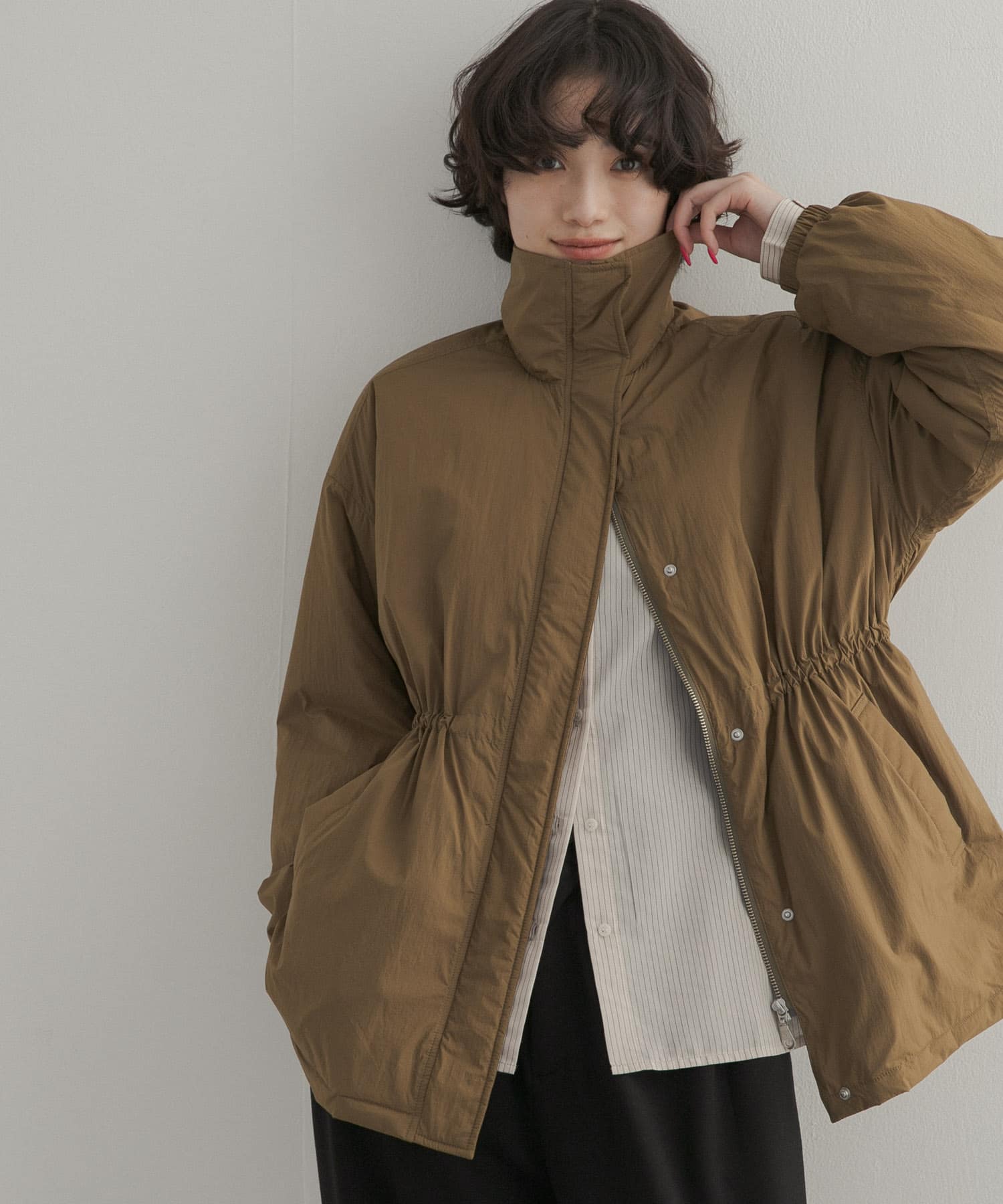 D.BEIGE