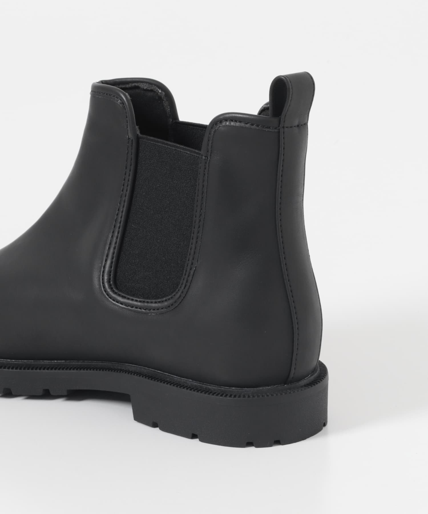 MATT BLACK