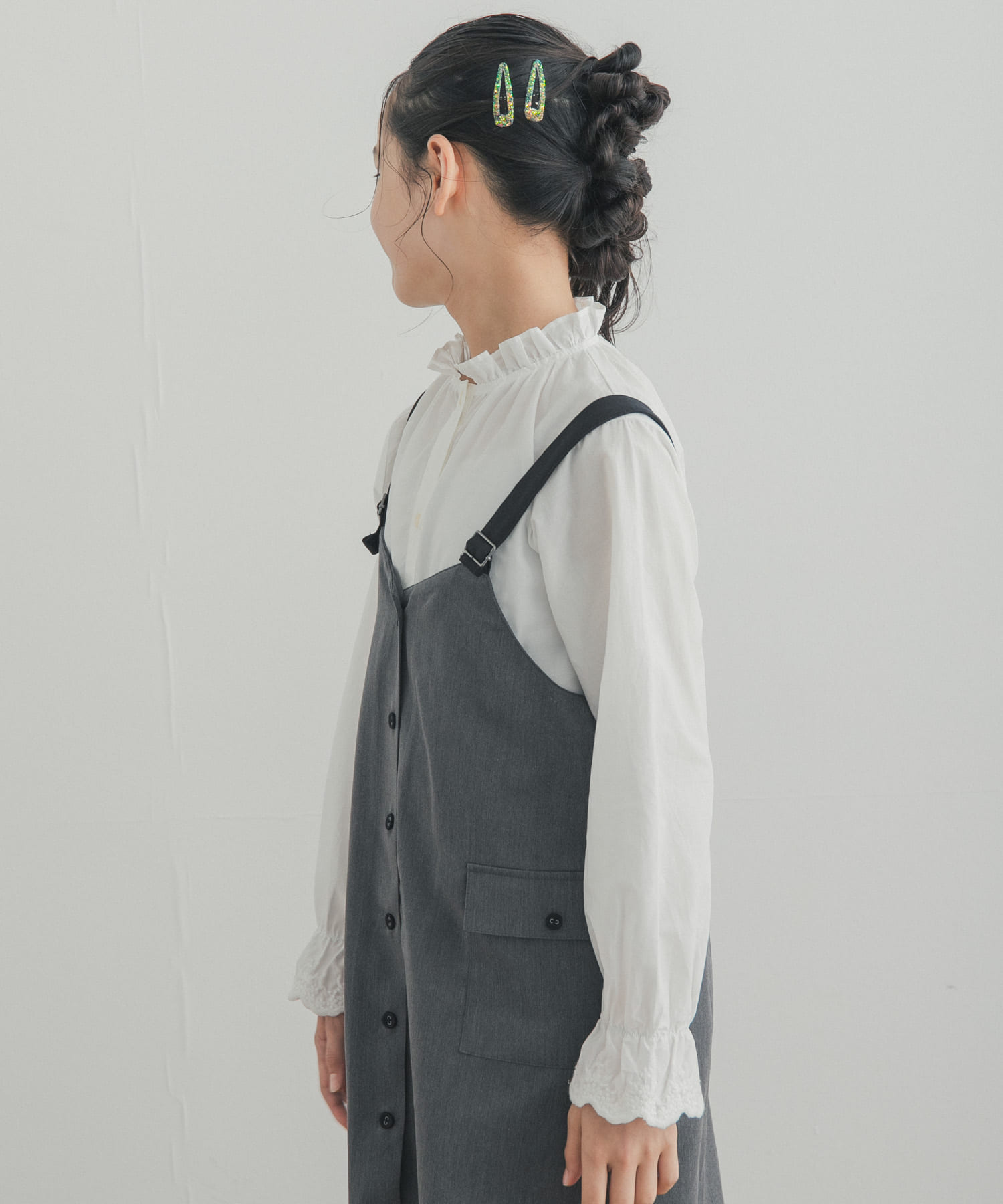 『150サイズ』スカラップ刺繍フリルブラウス(KIDS)