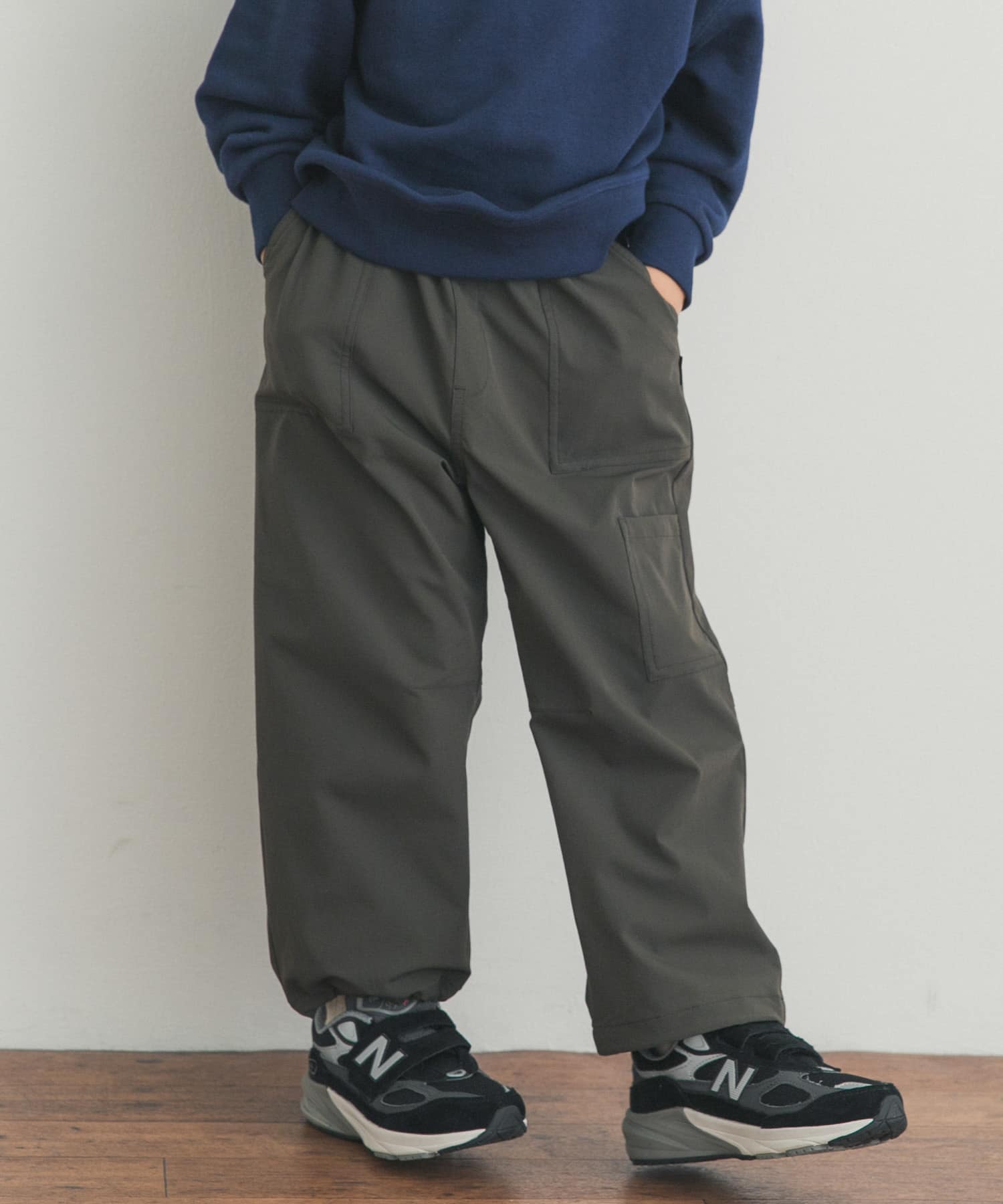 KHAKI