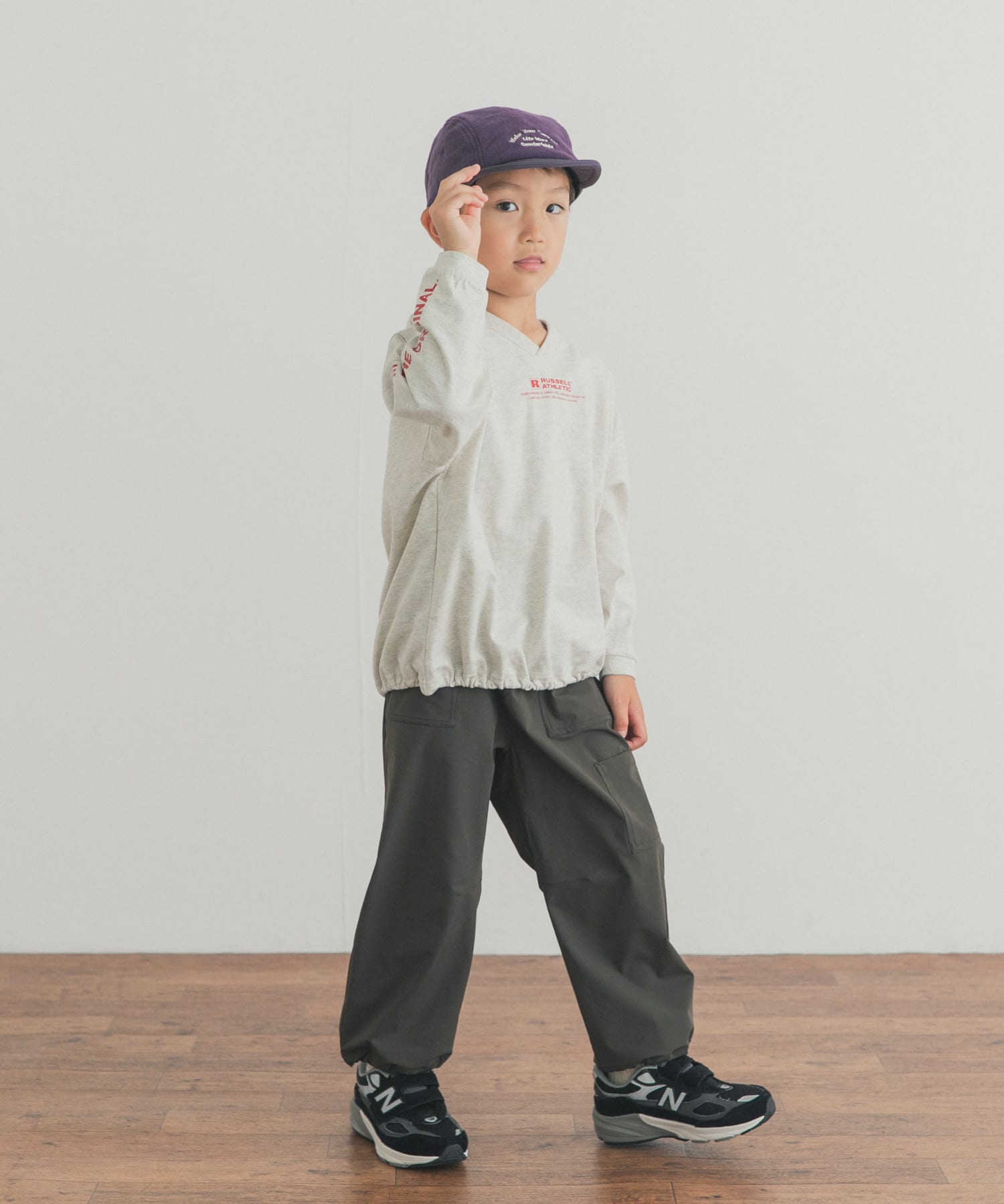 KHAKI