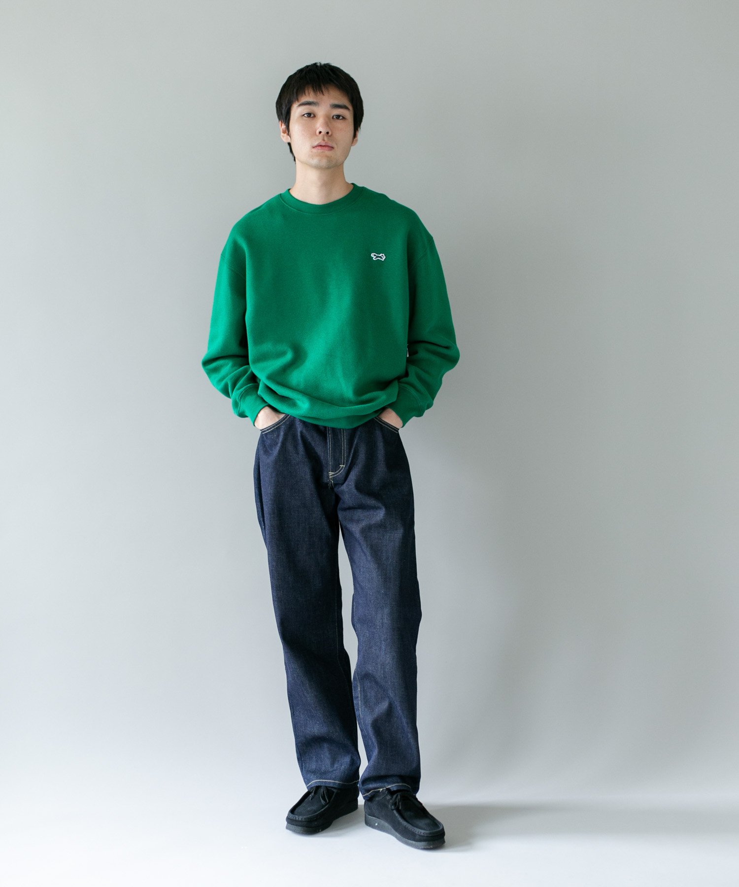 GREEN