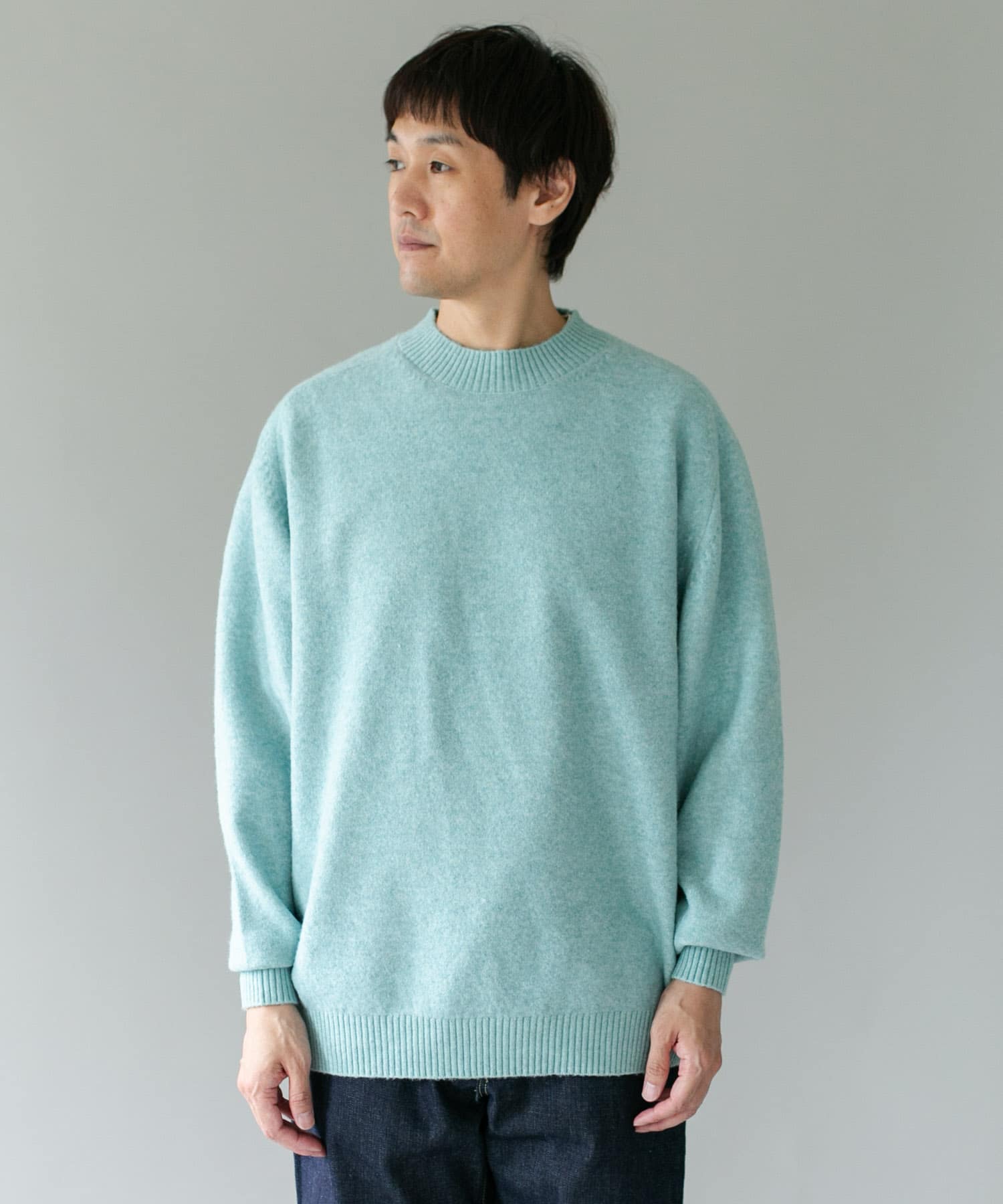 PALE BLUE