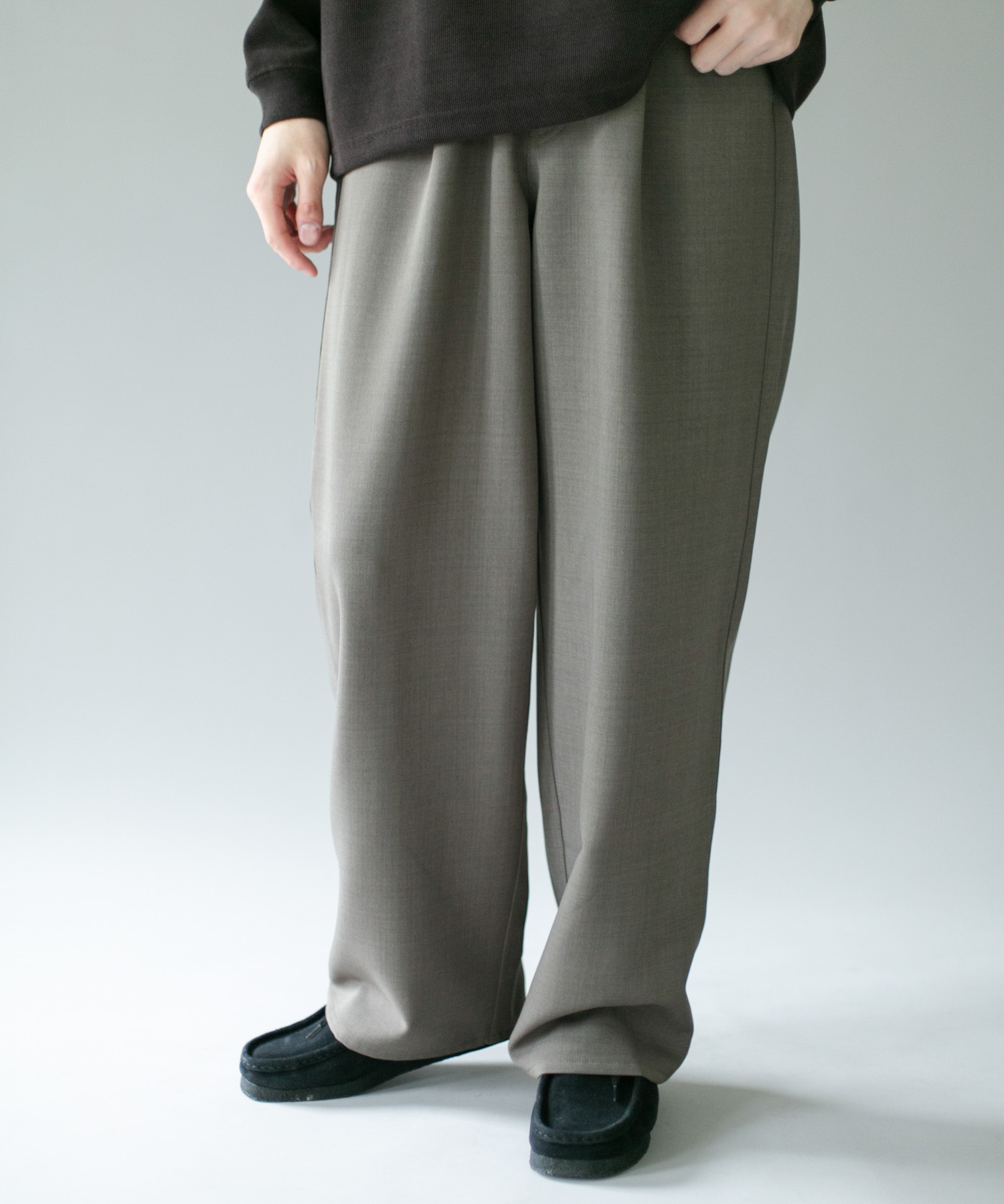 KHAKIBROWN