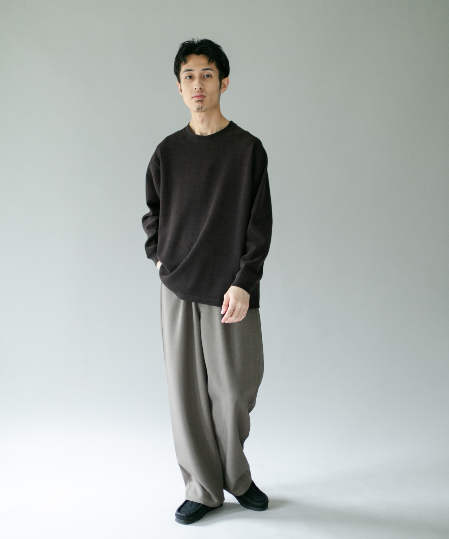 KHAKIBROWN