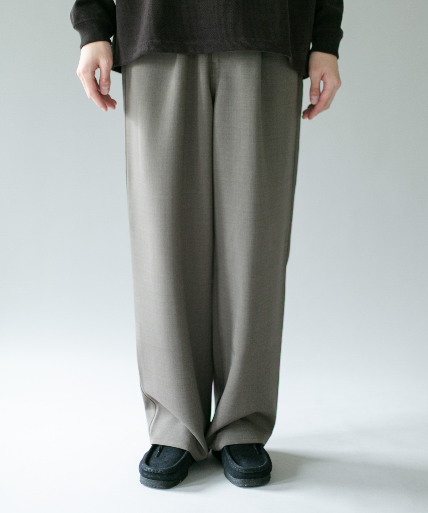 KHAKIBROWN