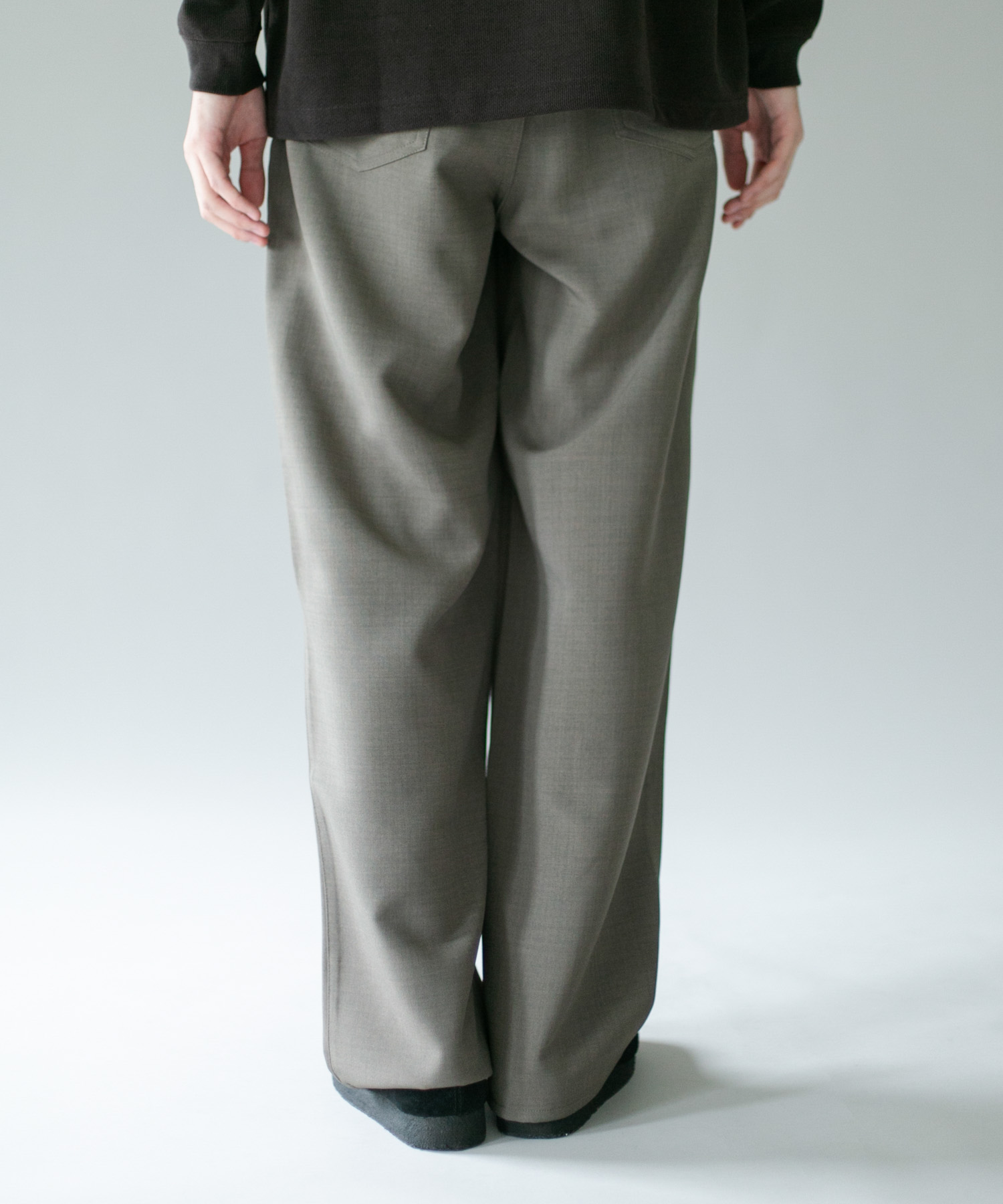 KHAKIBROWN