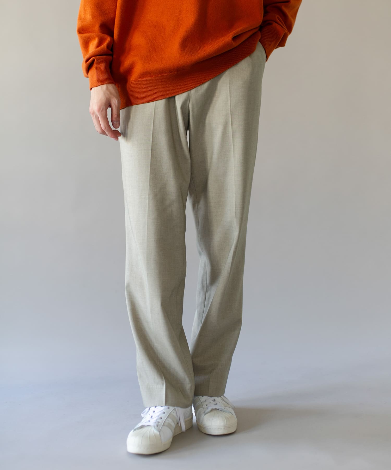 TW スリムストレートパンツ