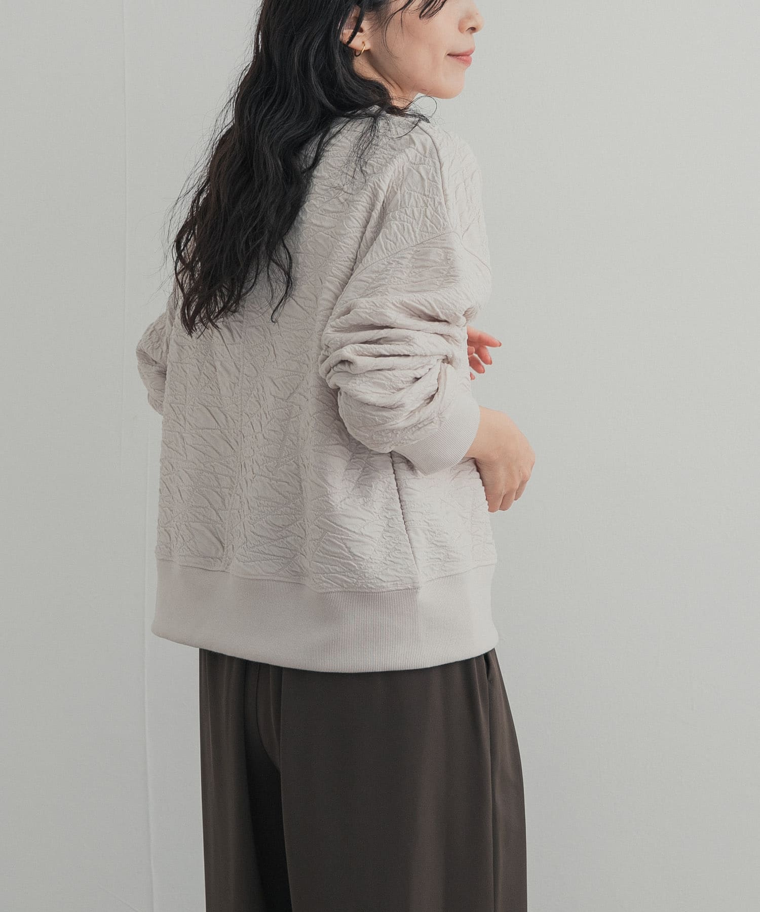 L.BEIGE