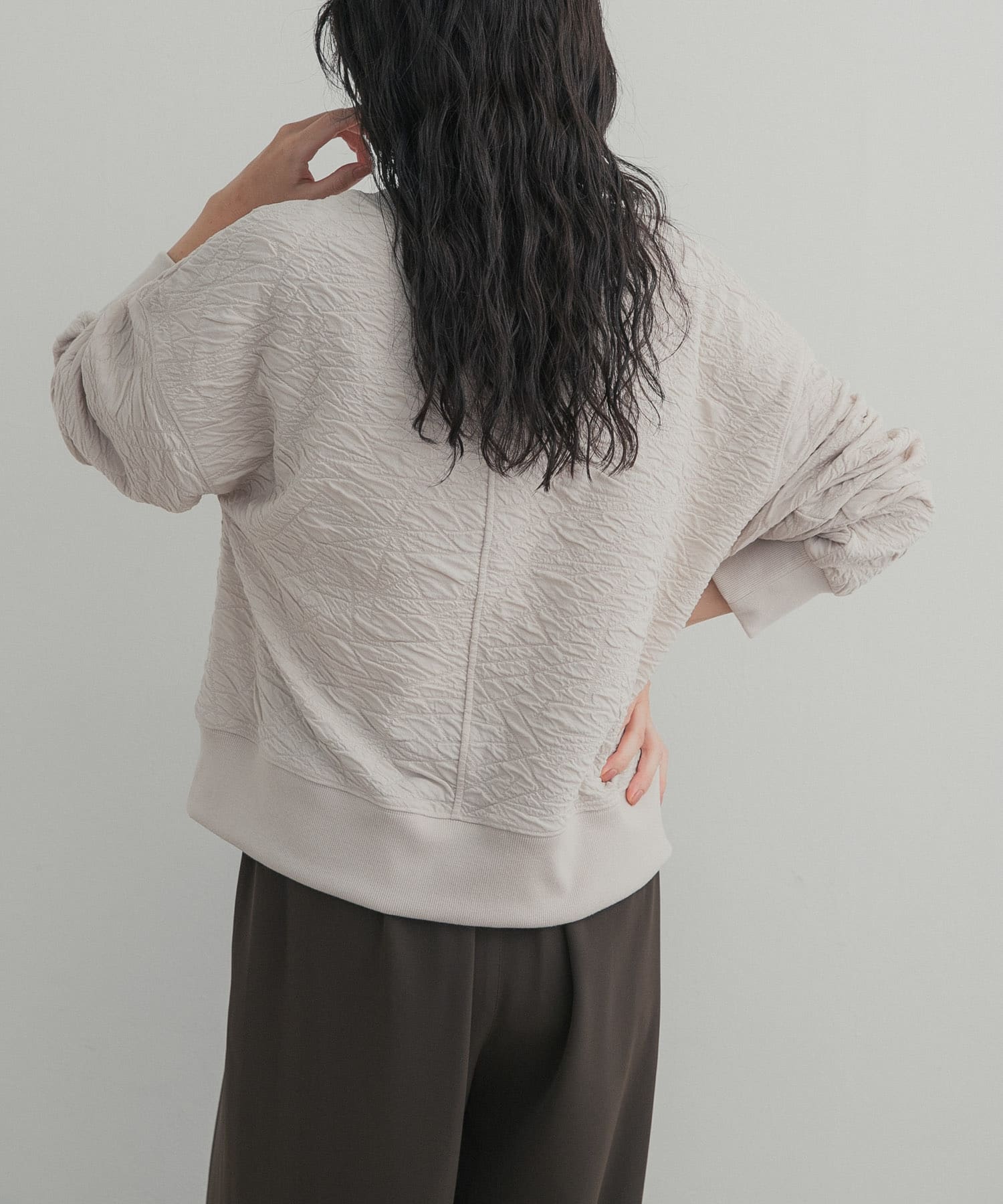 L.BEIGE