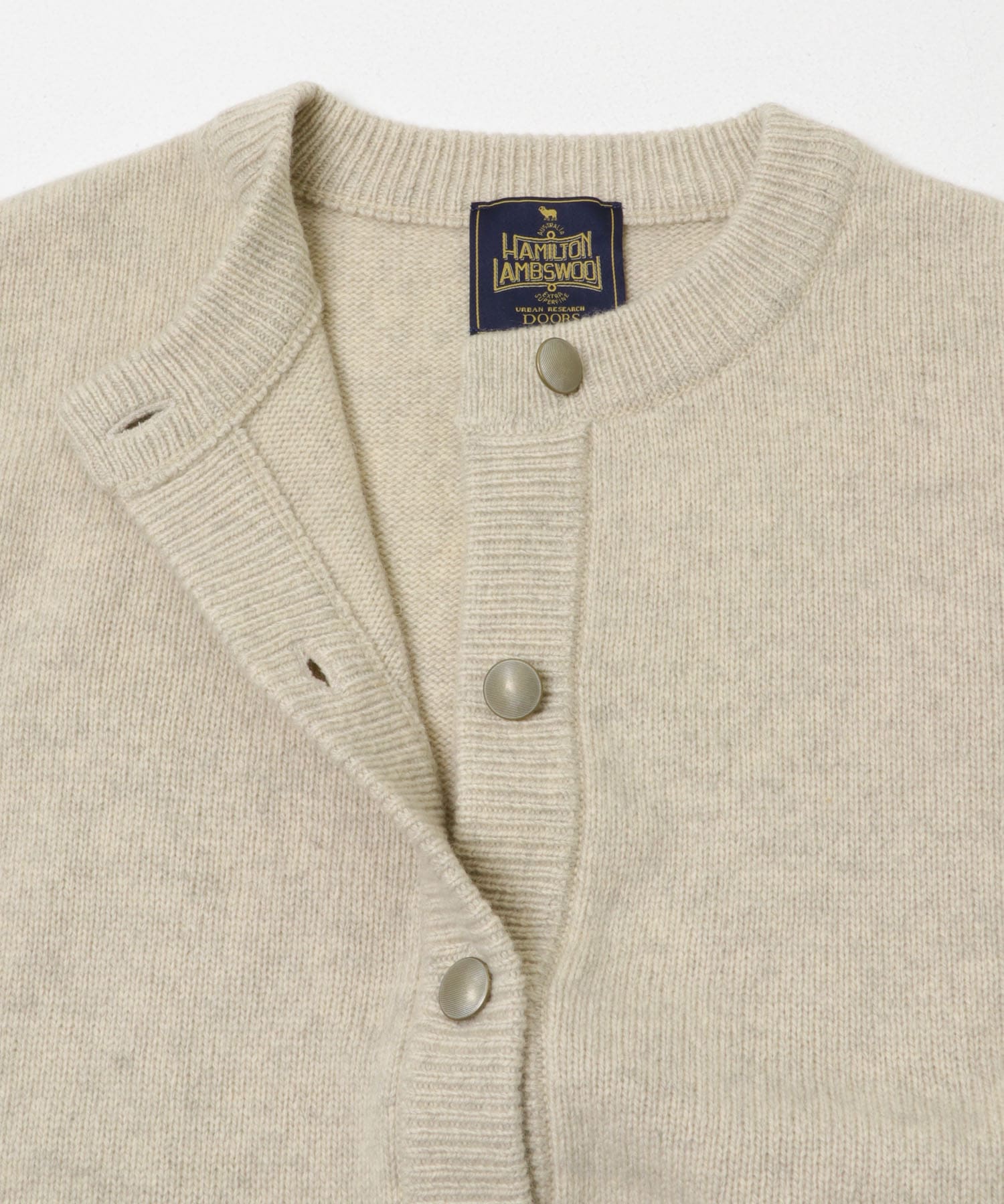 L.BEIGE