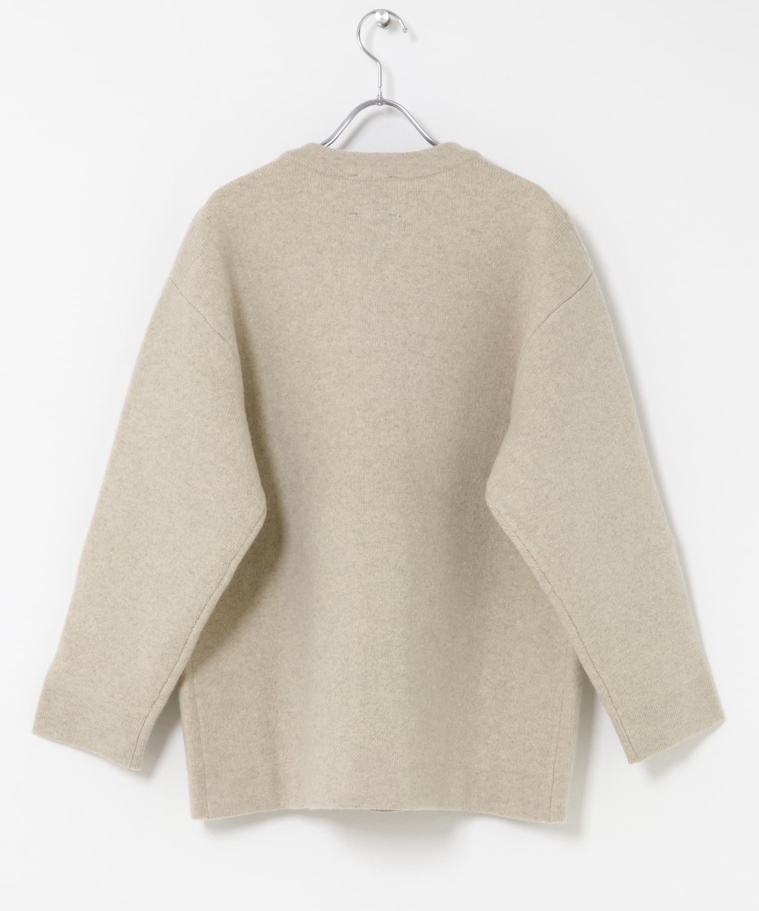 L.BEIGE