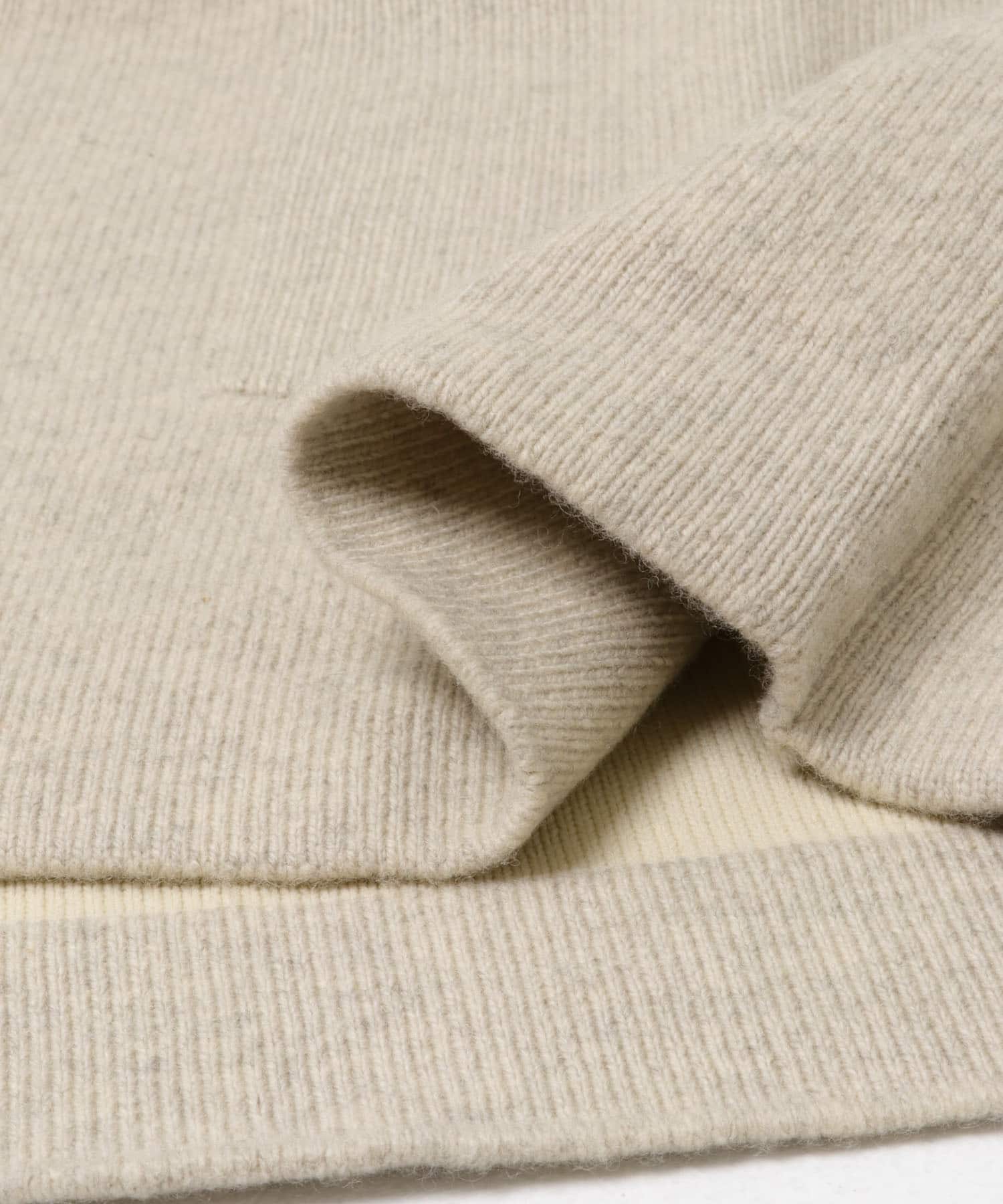 L.BEIGE